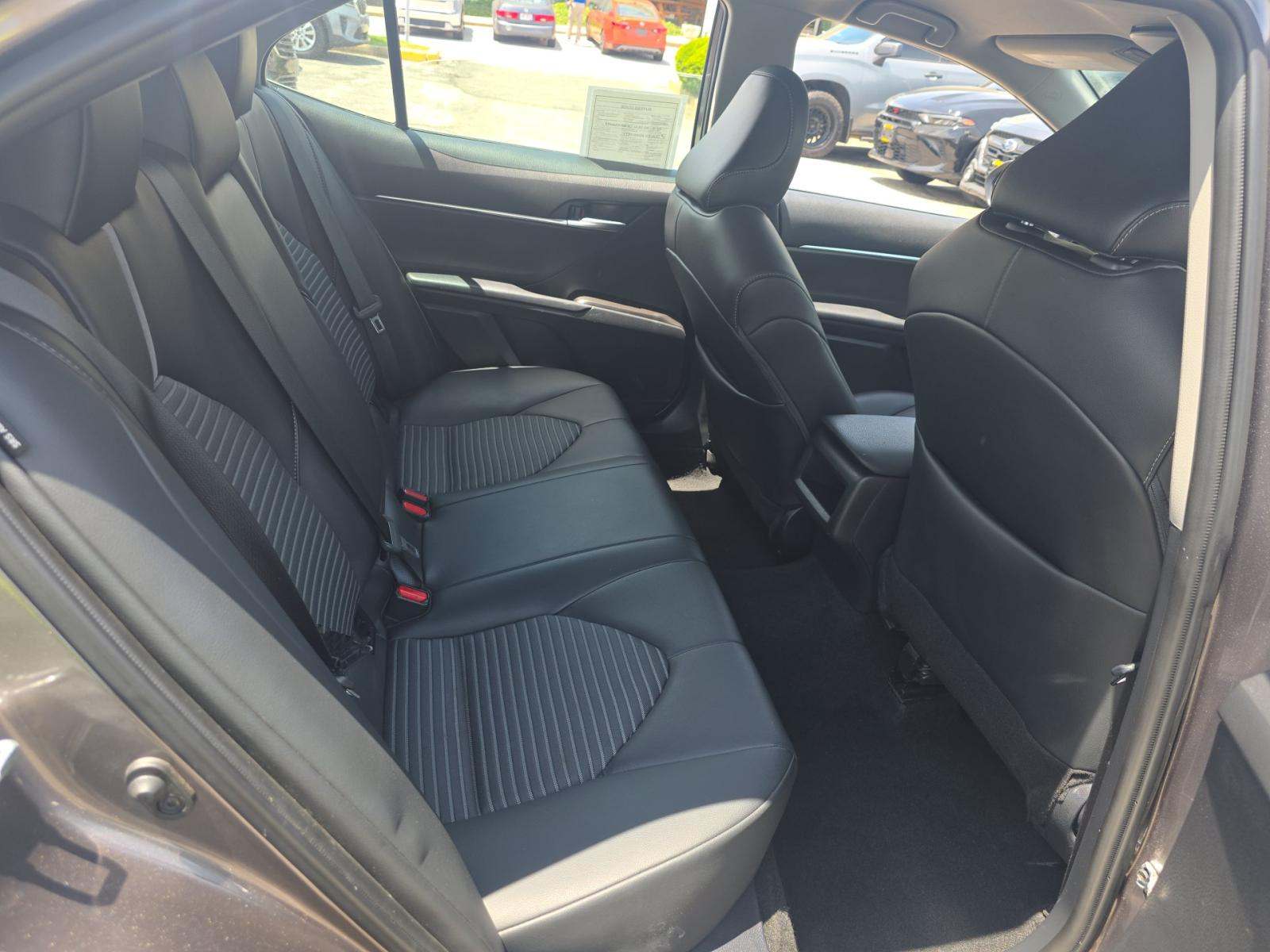 2024 Toyota Camry SE FWD