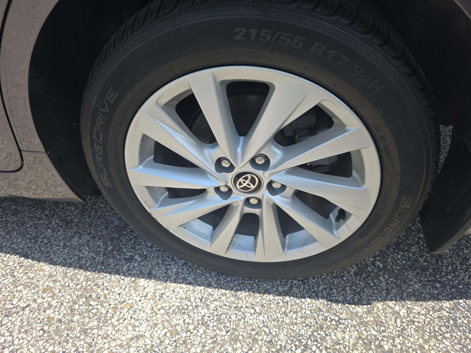 2024 Toyota Camry SE FWD