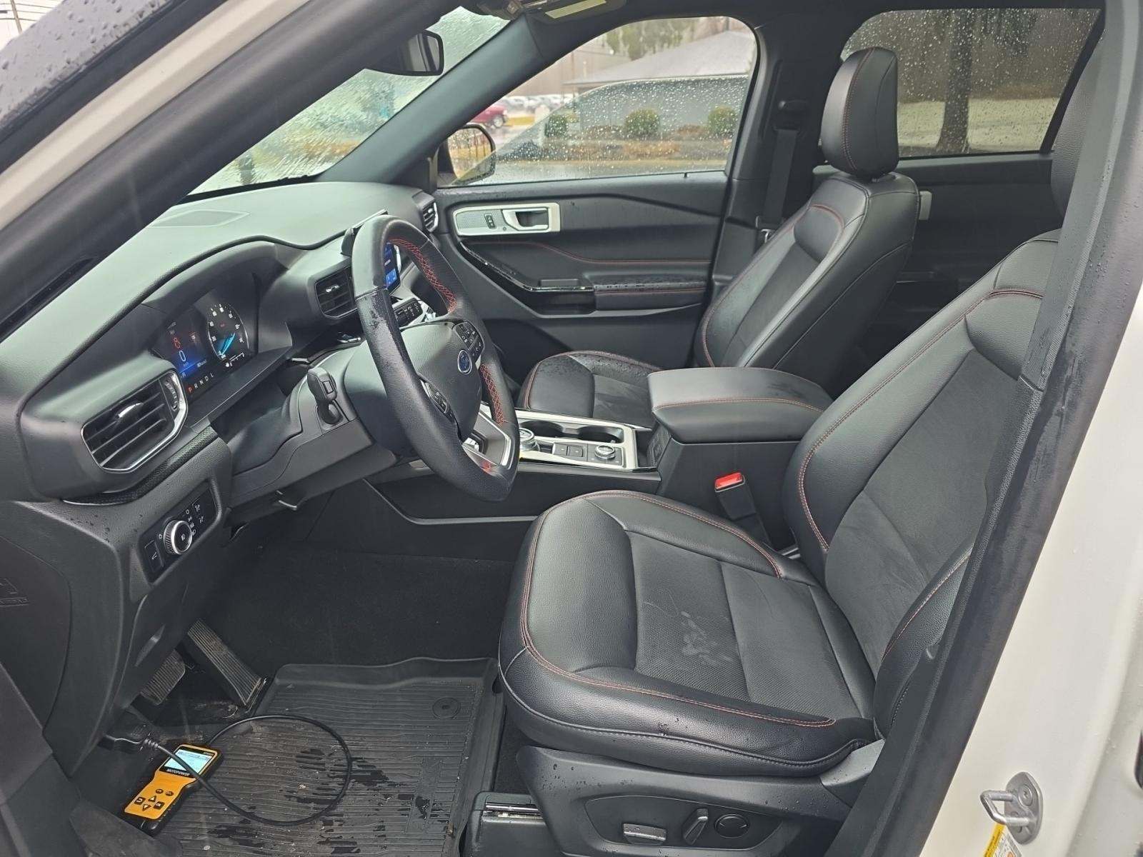 2024 Ford Explorer ST-Line AWD