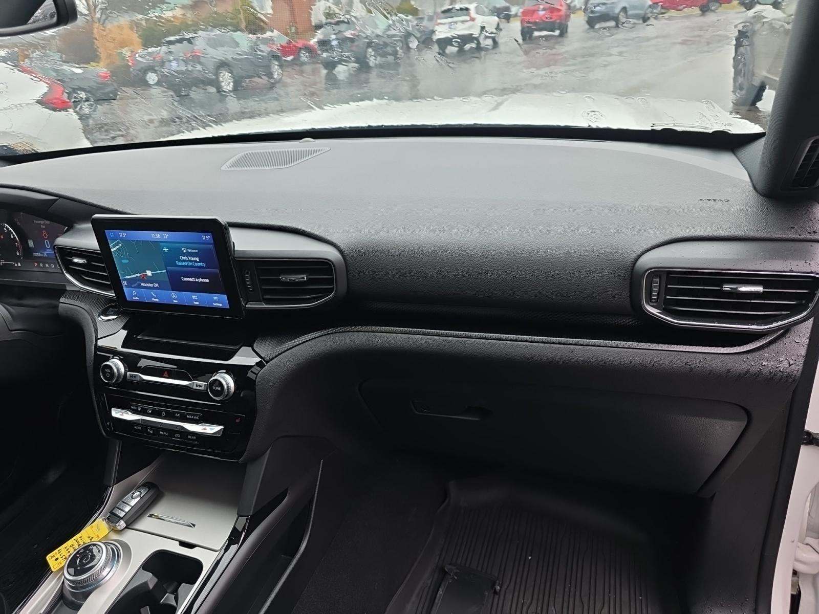 2024 Ford Explorer ST-Line AWD