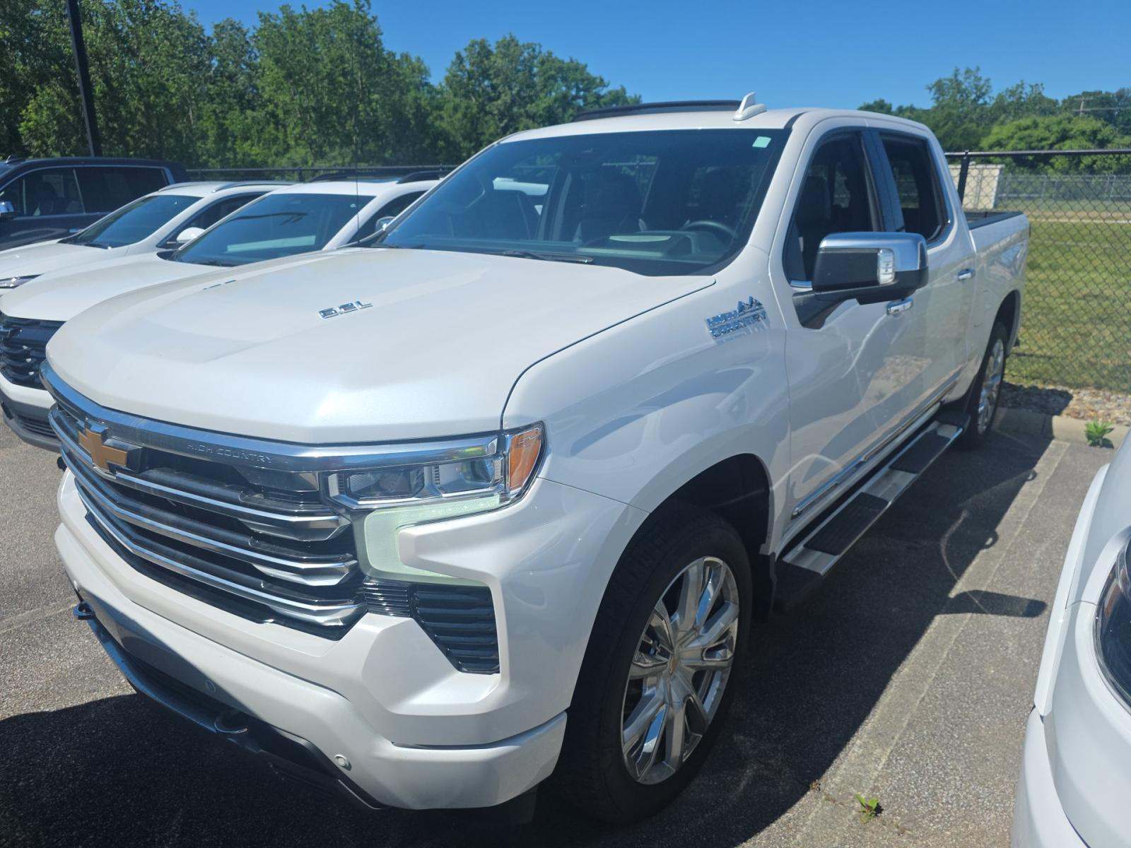 2023 Chevrolet Silverado 1500 High Country AWD