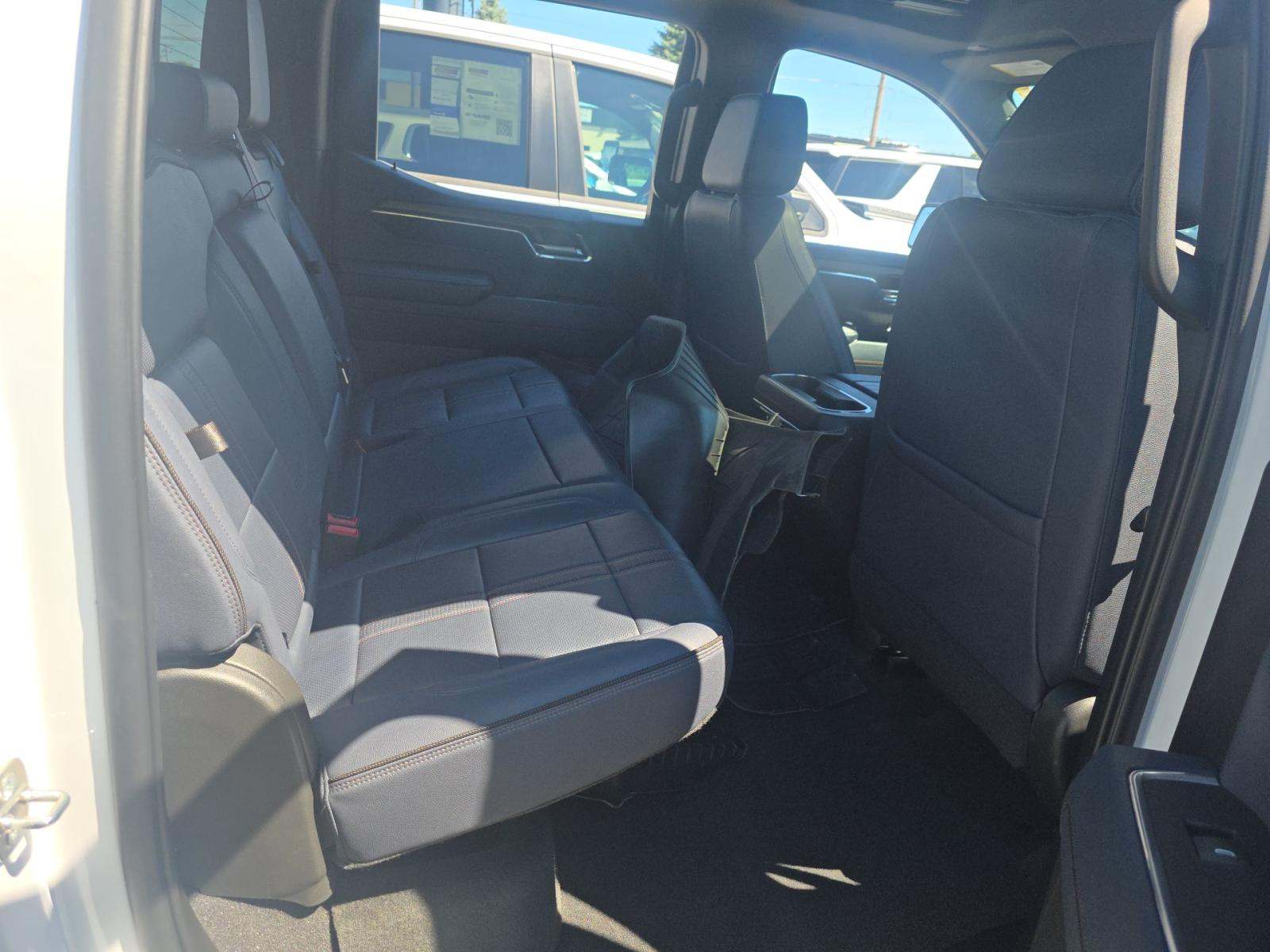2023 Chevrolet Silverado 1500 High Country AWD