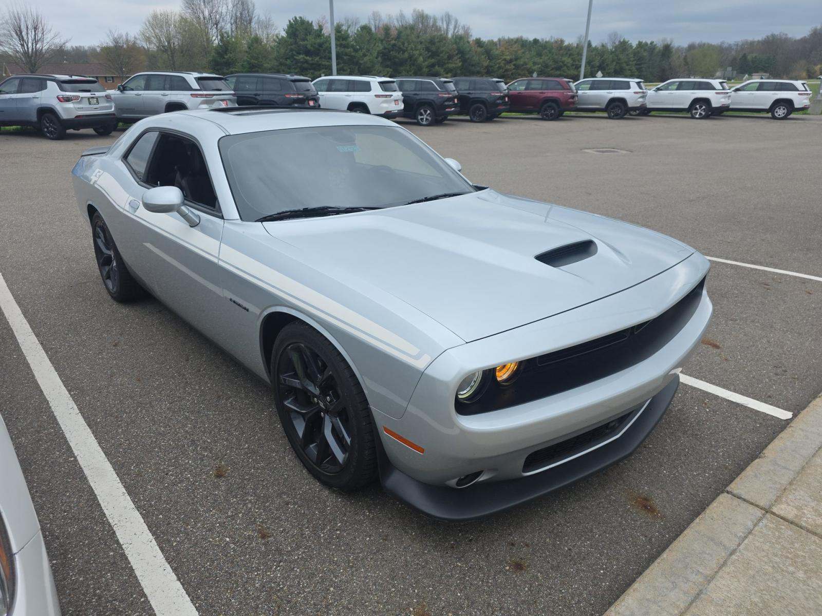 DODGE CHALLENGER - 4