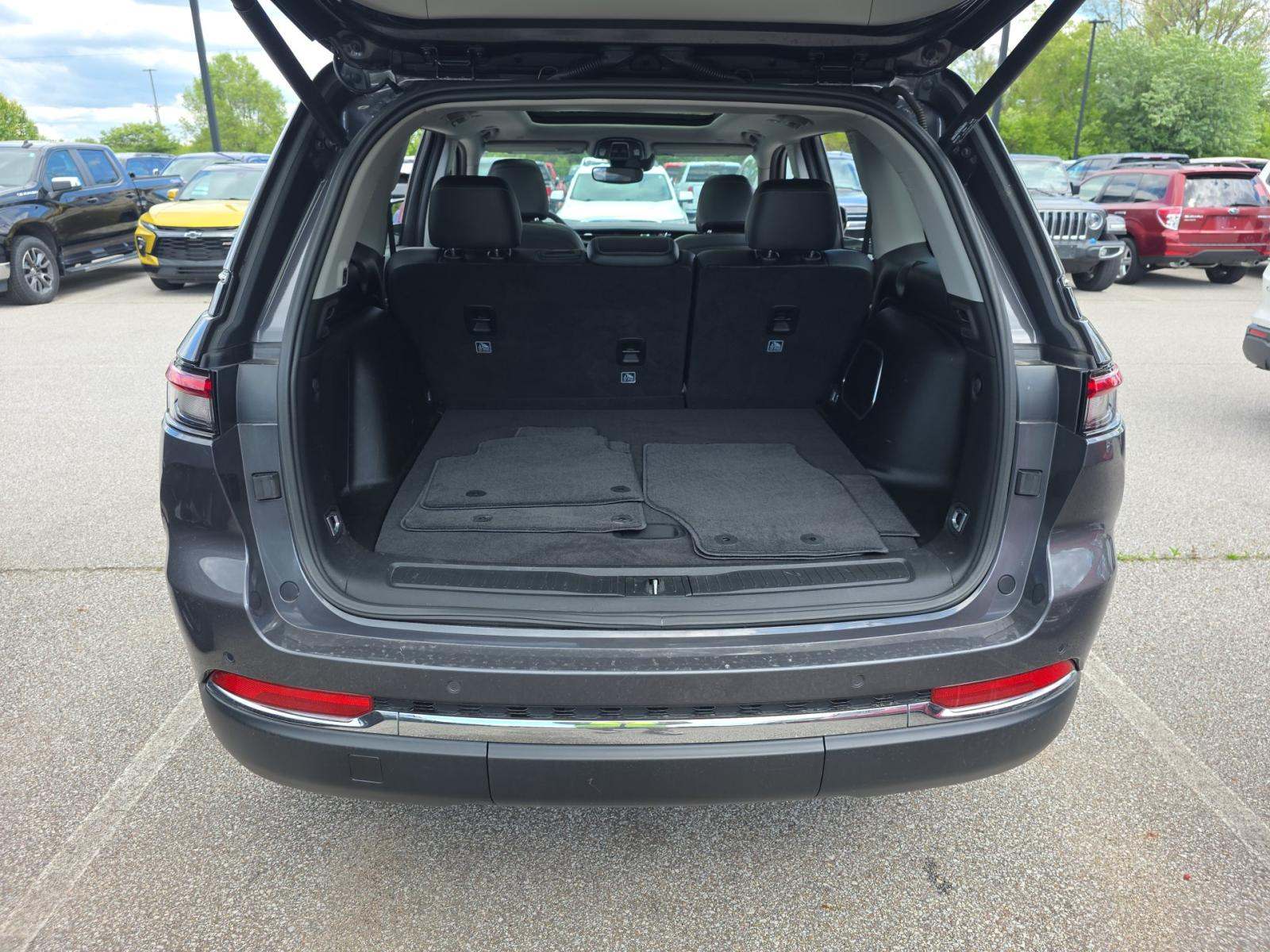2023 Jeep Grand Cherokee 4xe AWD