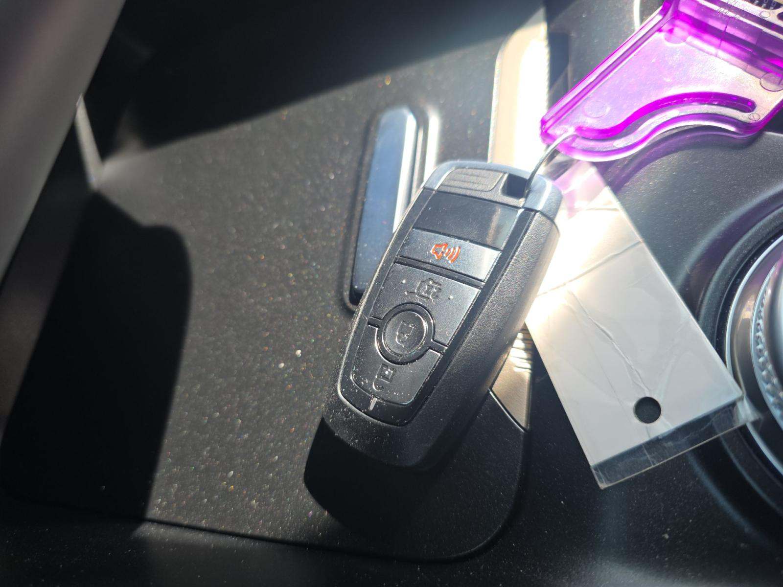 2025 Ford Explorer Active AWD