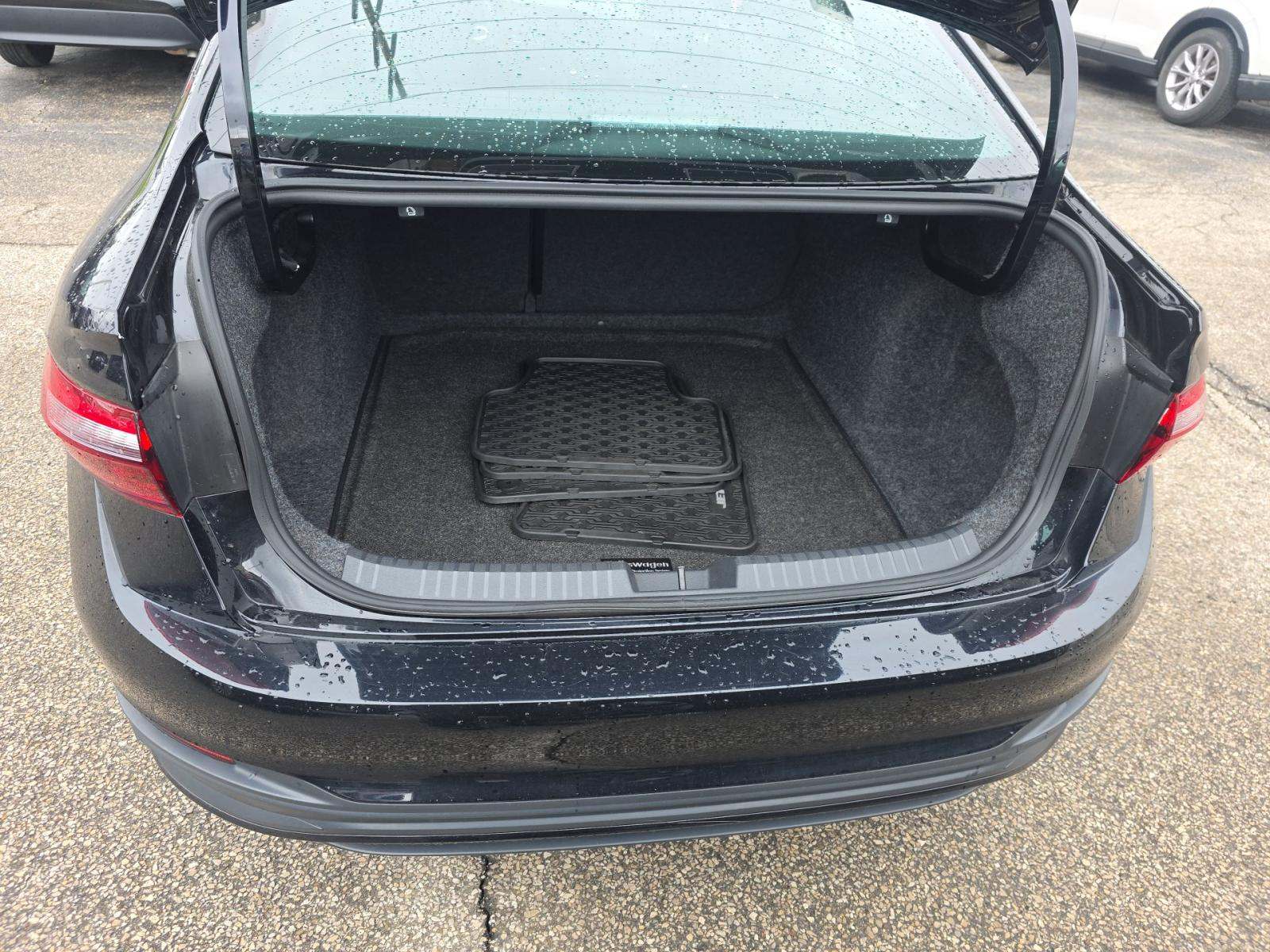 2023 Volkswagen Jetta 1.5T Sport FWD