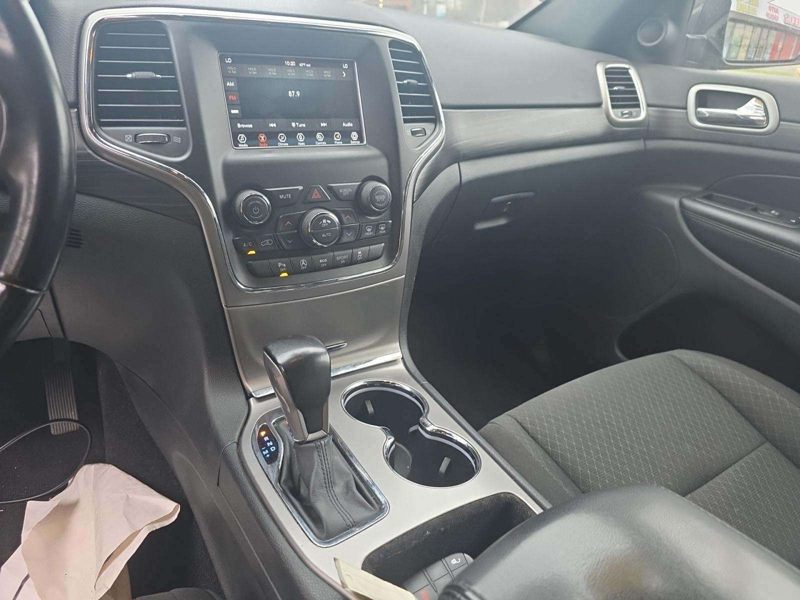 JEEP LAREDO E EDITION - 10