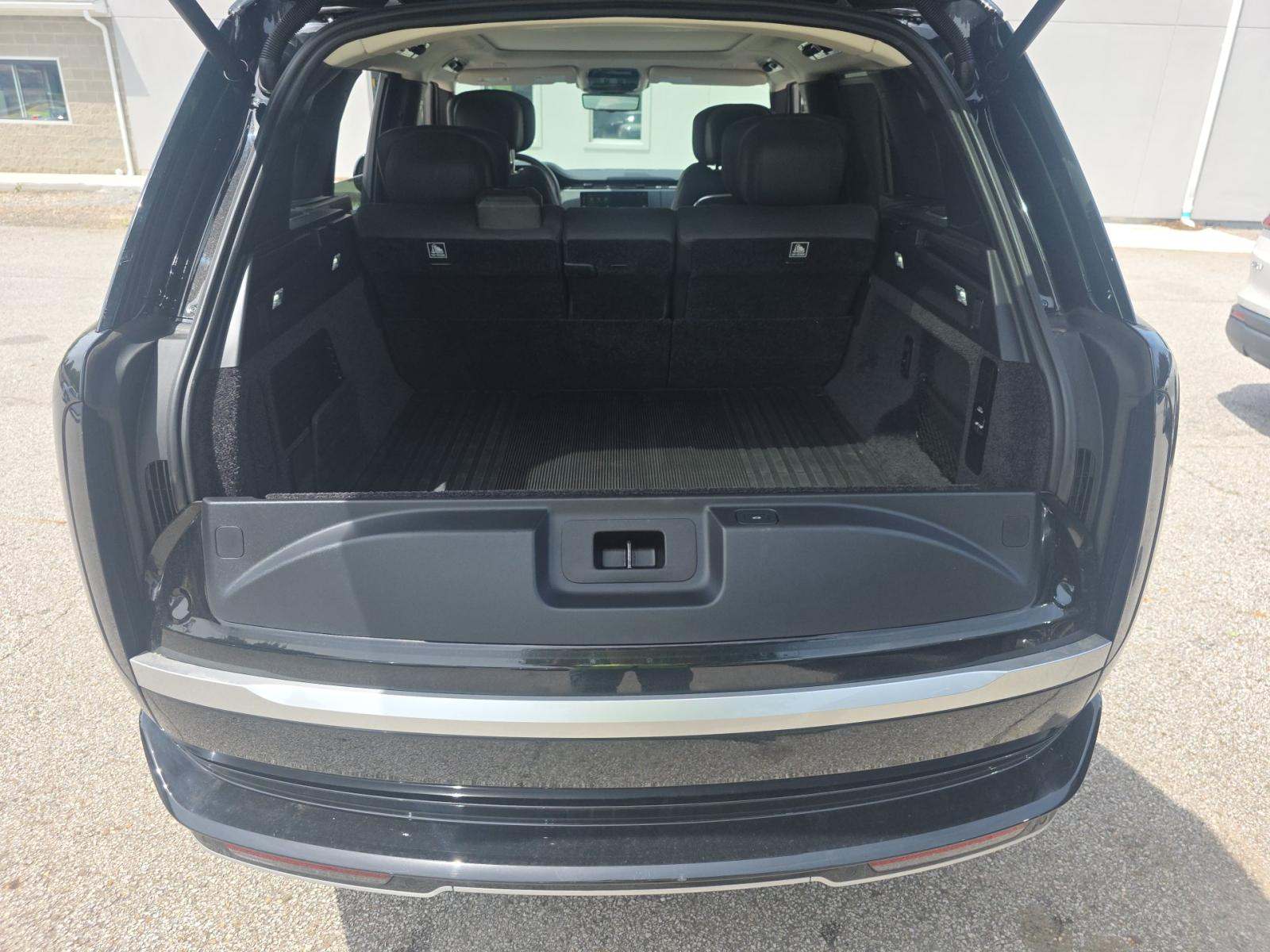 2025 Land Rover Range Rover Autobiography AWD