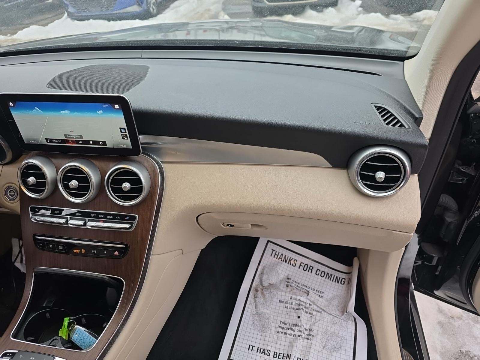 2022 Mercedes-Benz GLC GLC 300 AWD