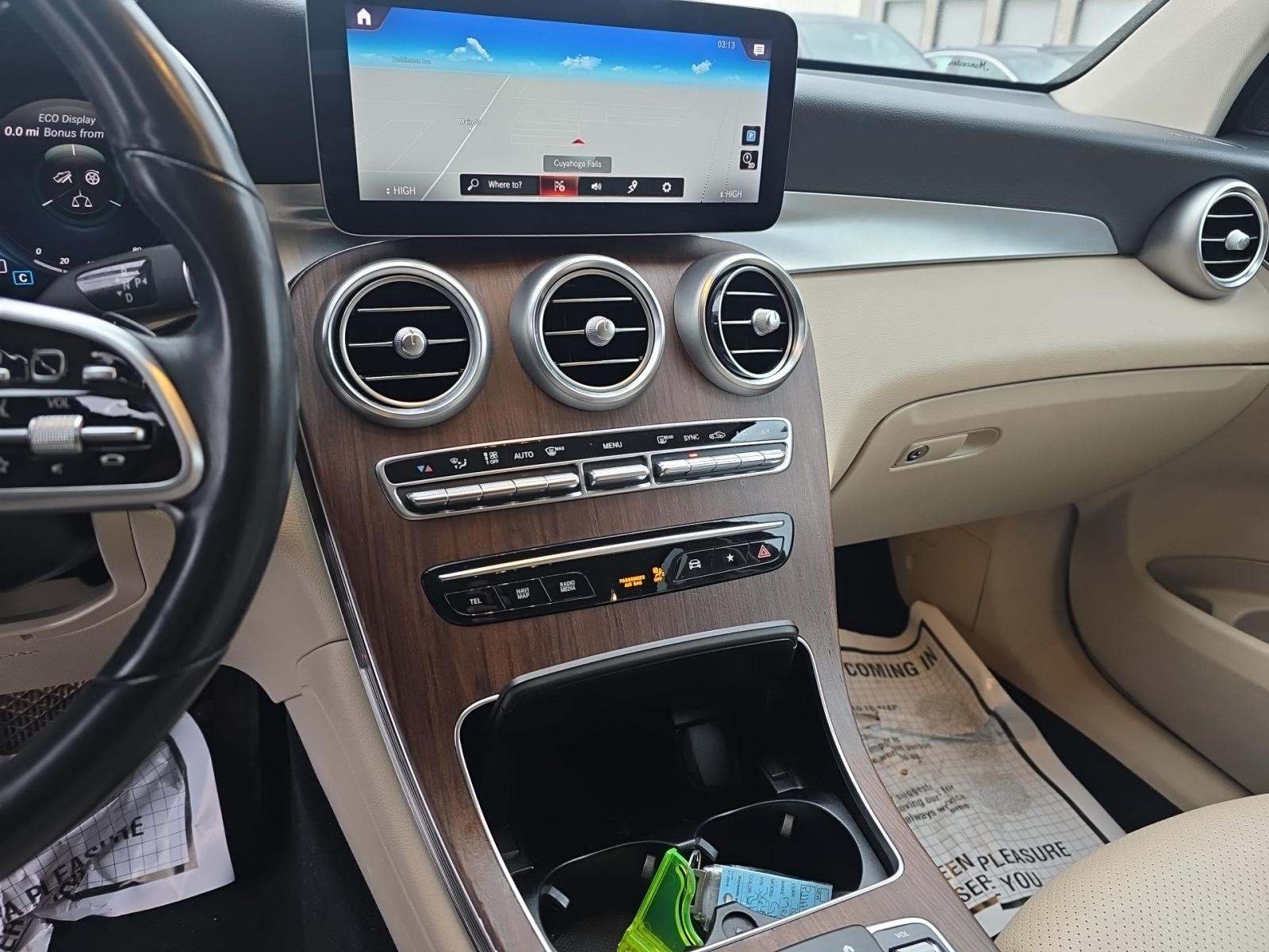 2022 Mercedes-Benz GLC GLC 300 AWD