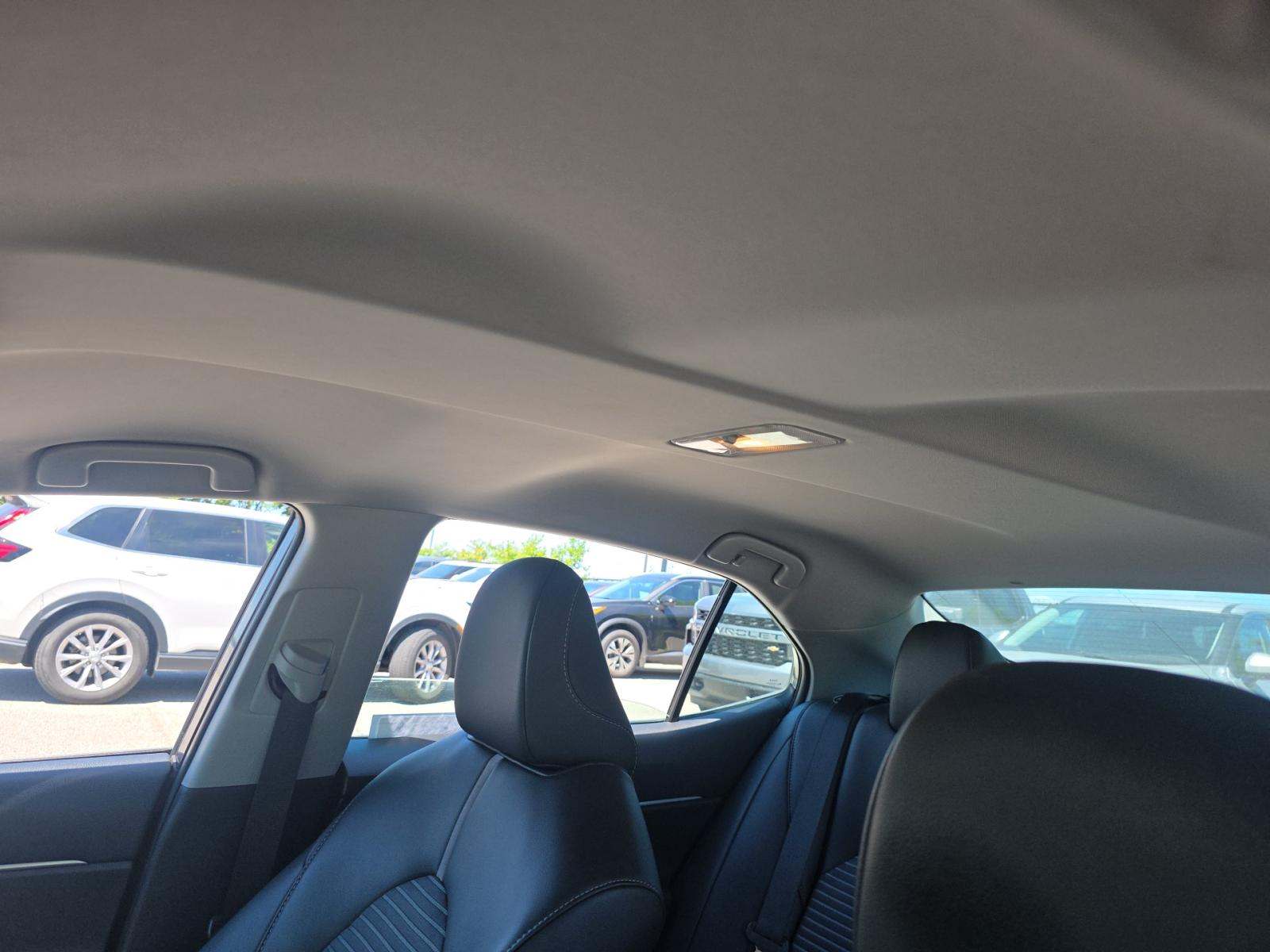 2024 Toyota Camry SE FWD