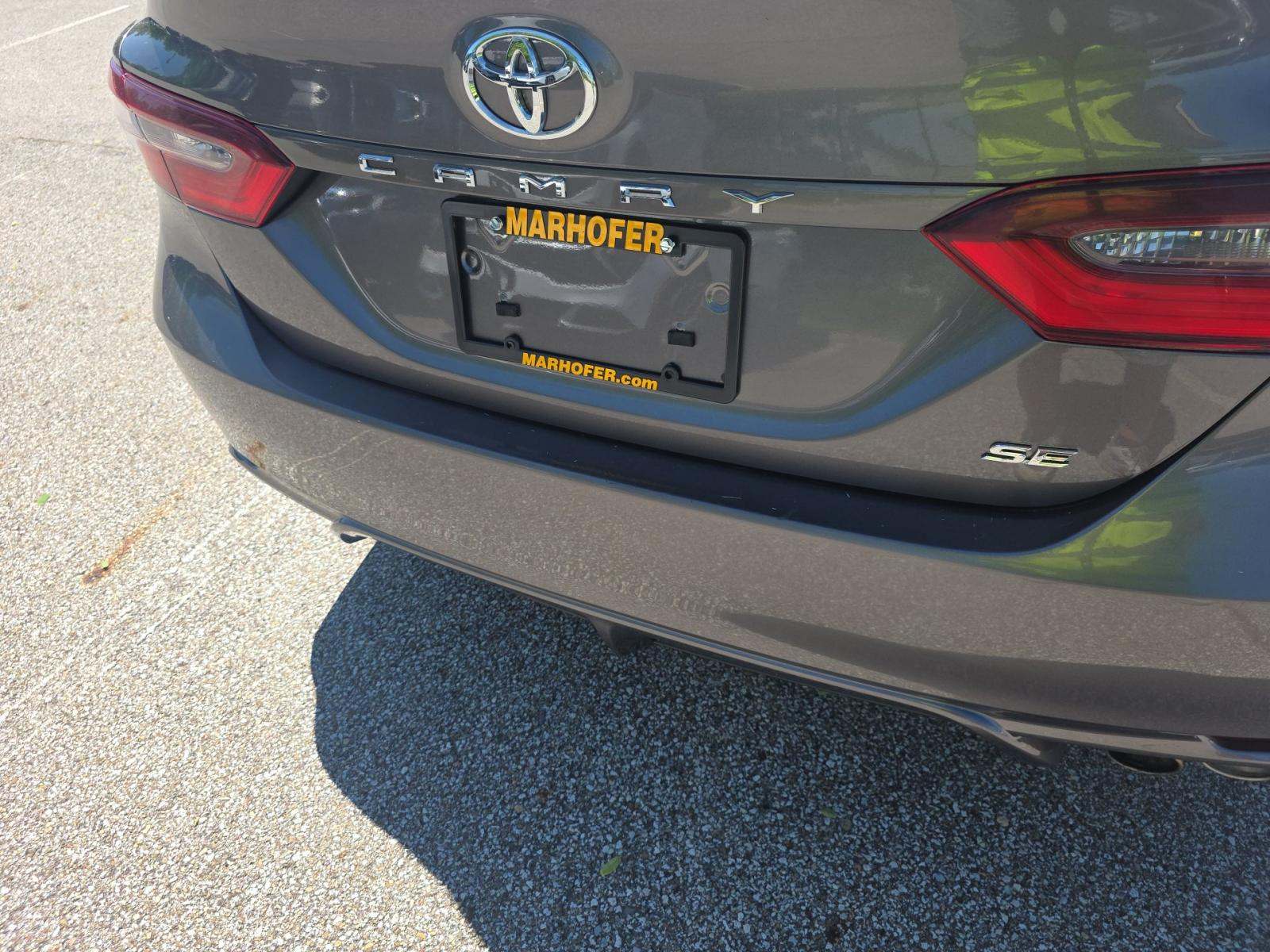 2024 Toyota Camry SE FWD