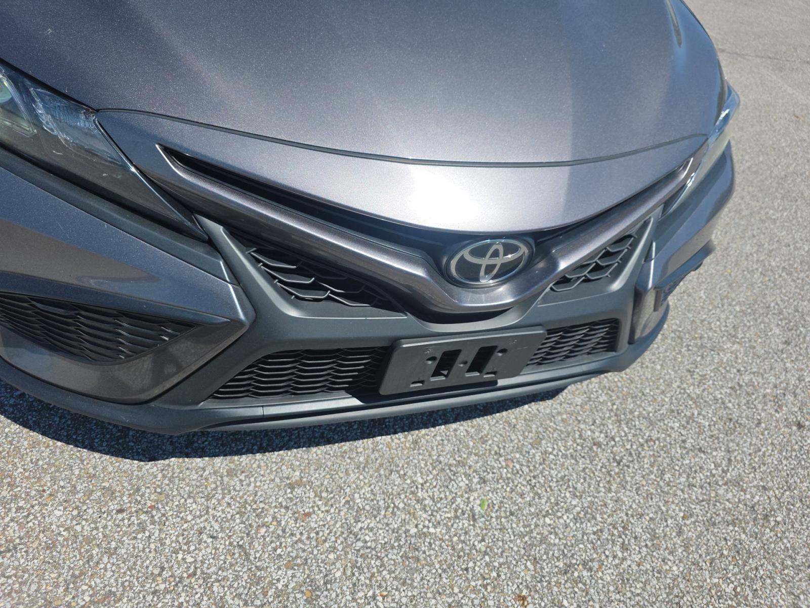 2024 Toyota Camry SE FWD