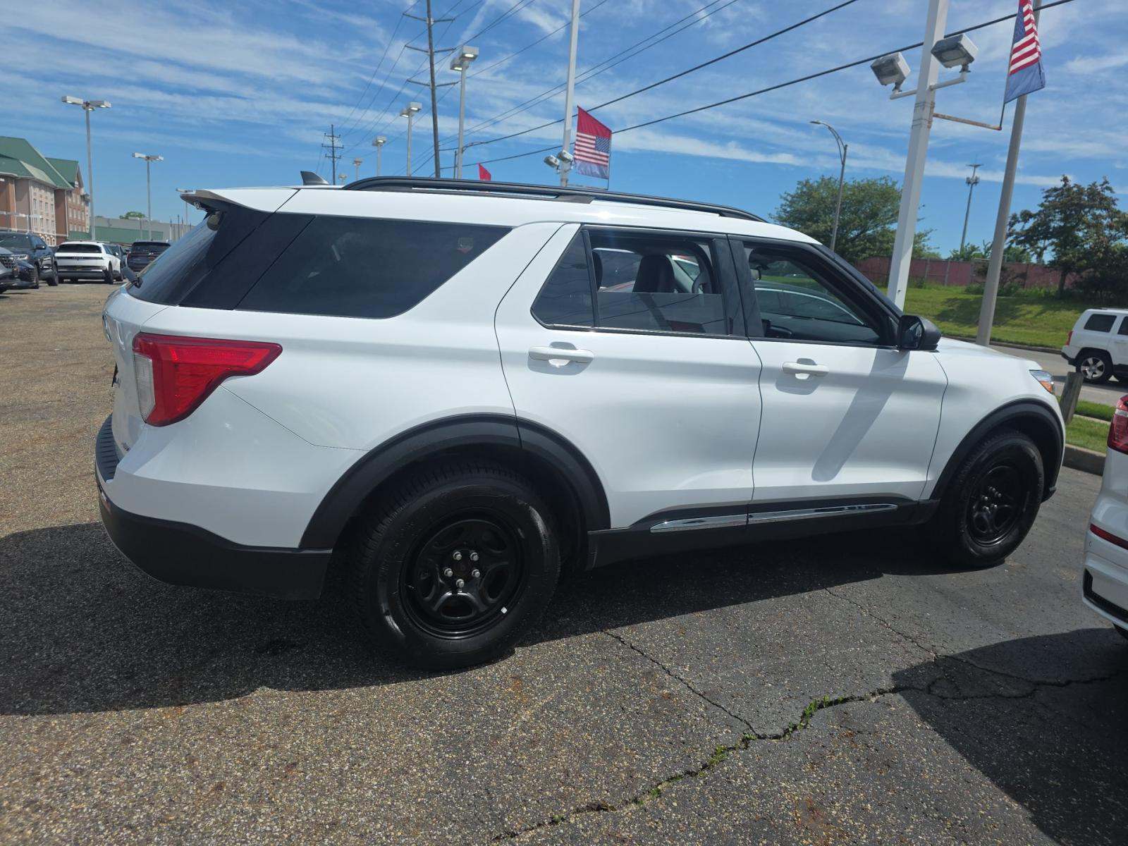 FORD EXPLORER - 4