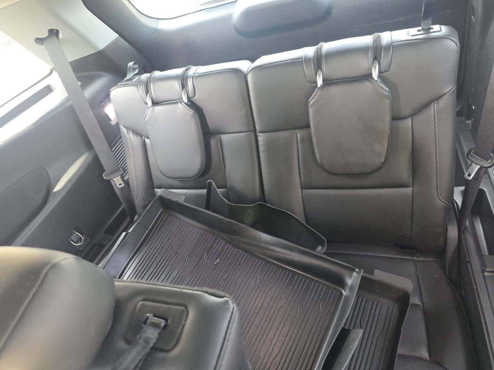 2022 Ford Explorer XLT AWD