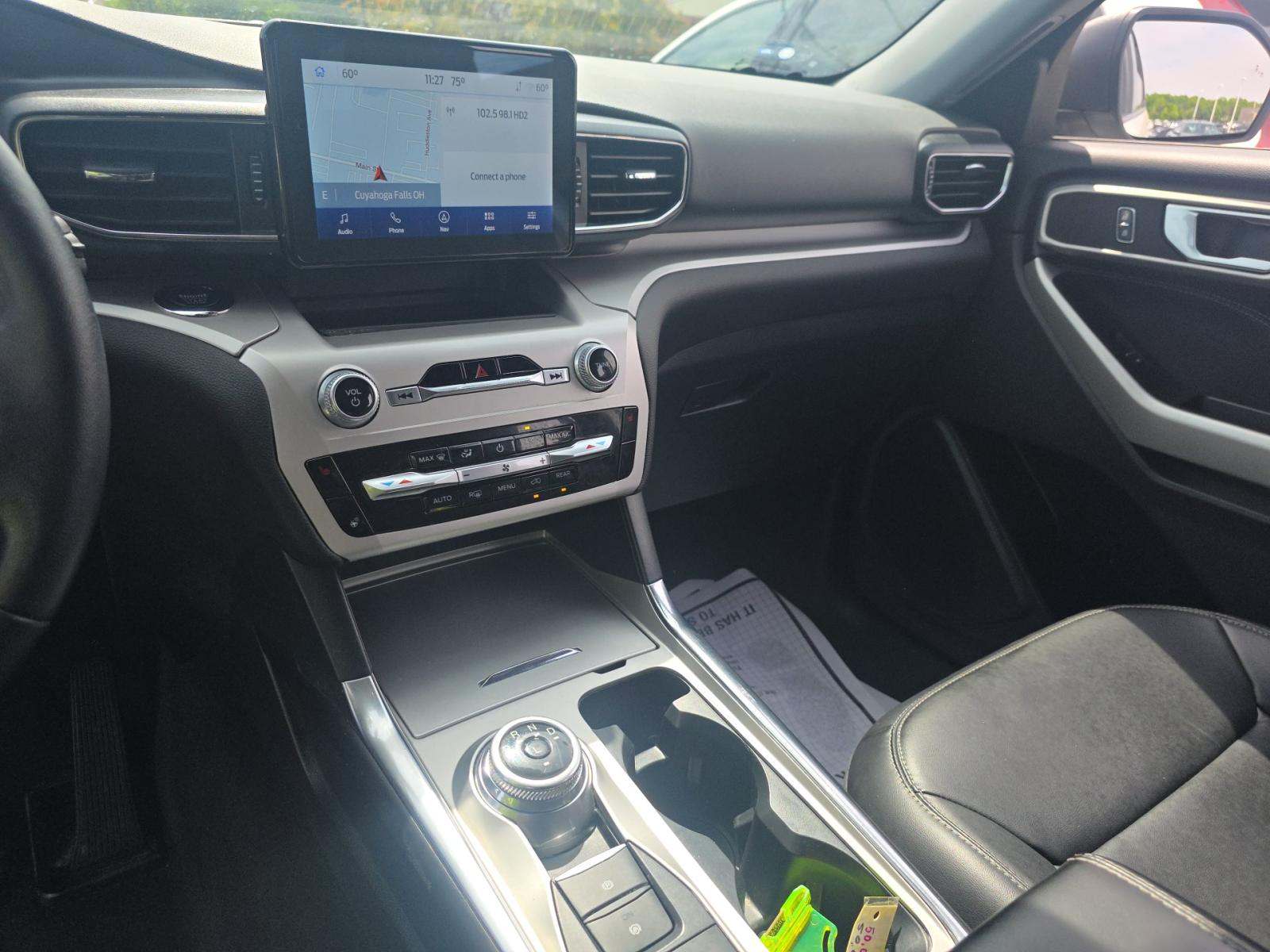 FORD EXPLORER - 10