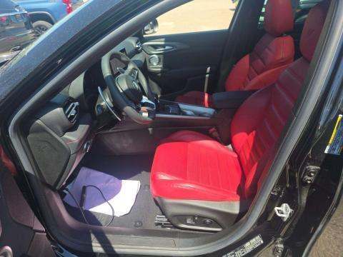 DODGE PLUG-IN HYBRID R/T PLUS - 6