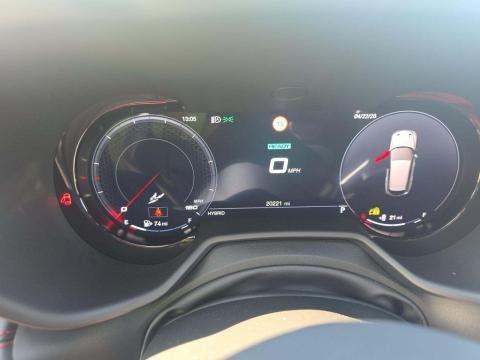 DODGE PLUG-IN HYBRID R/T PLUS - 9