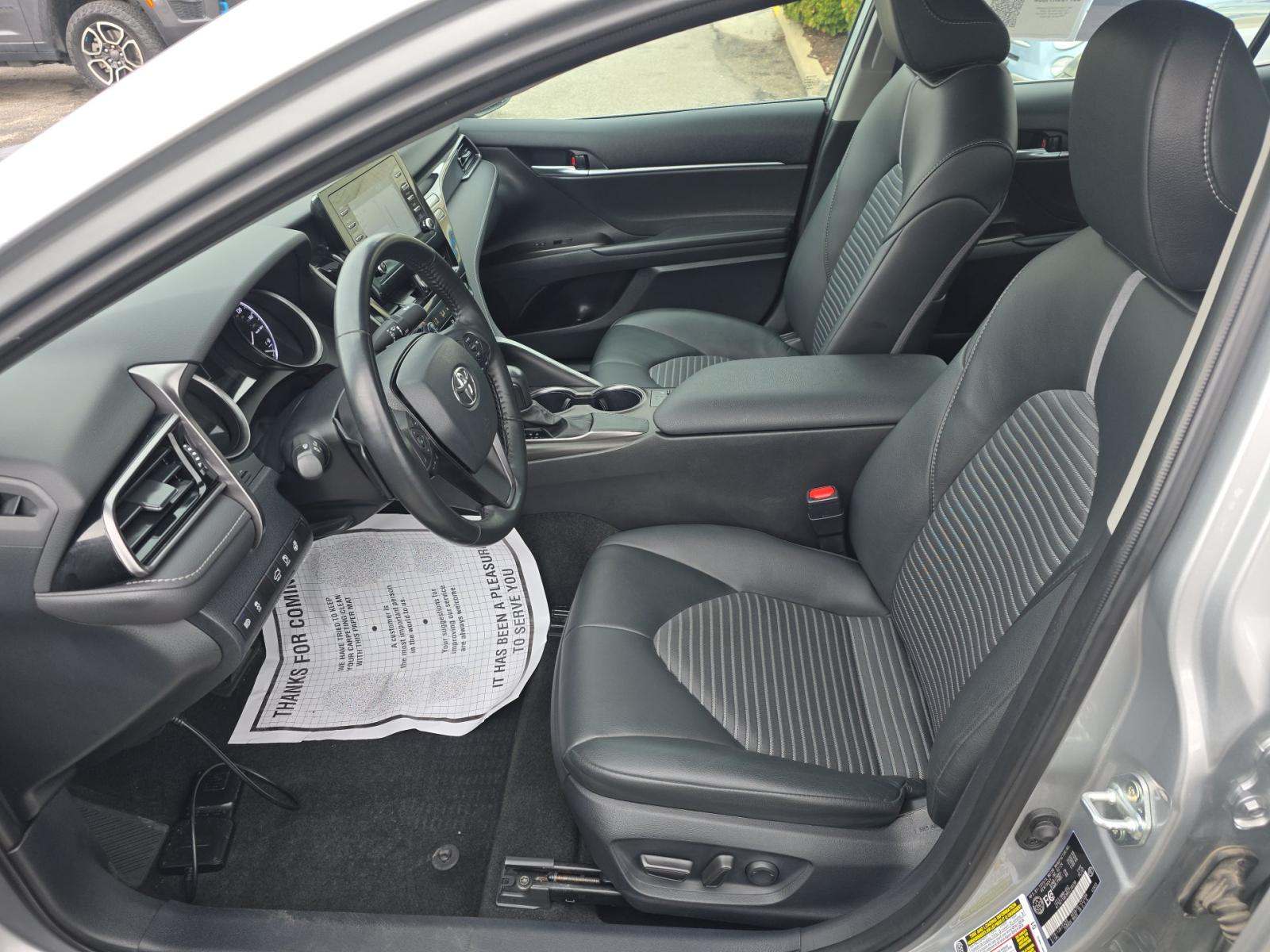 2024 Toyota Camry SE FWD