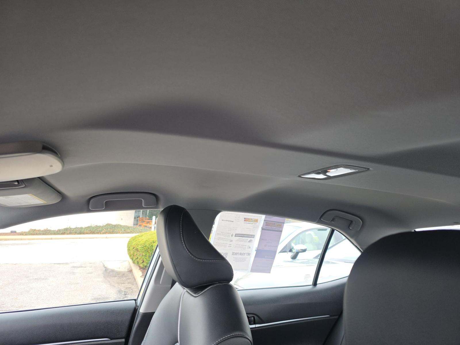 2024 Toyota Camry SE FWD