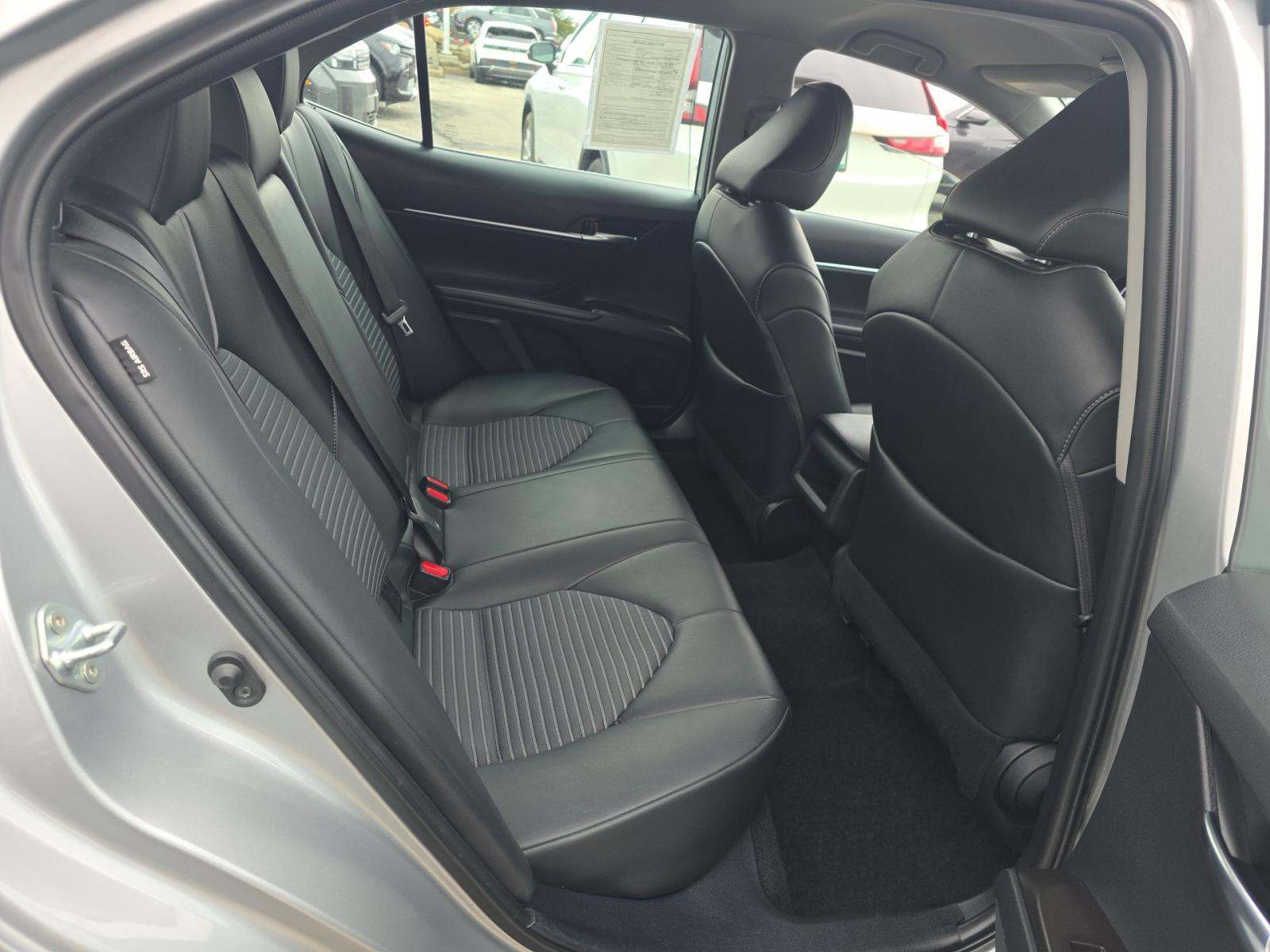 2024 Toyota Camry SE FWD