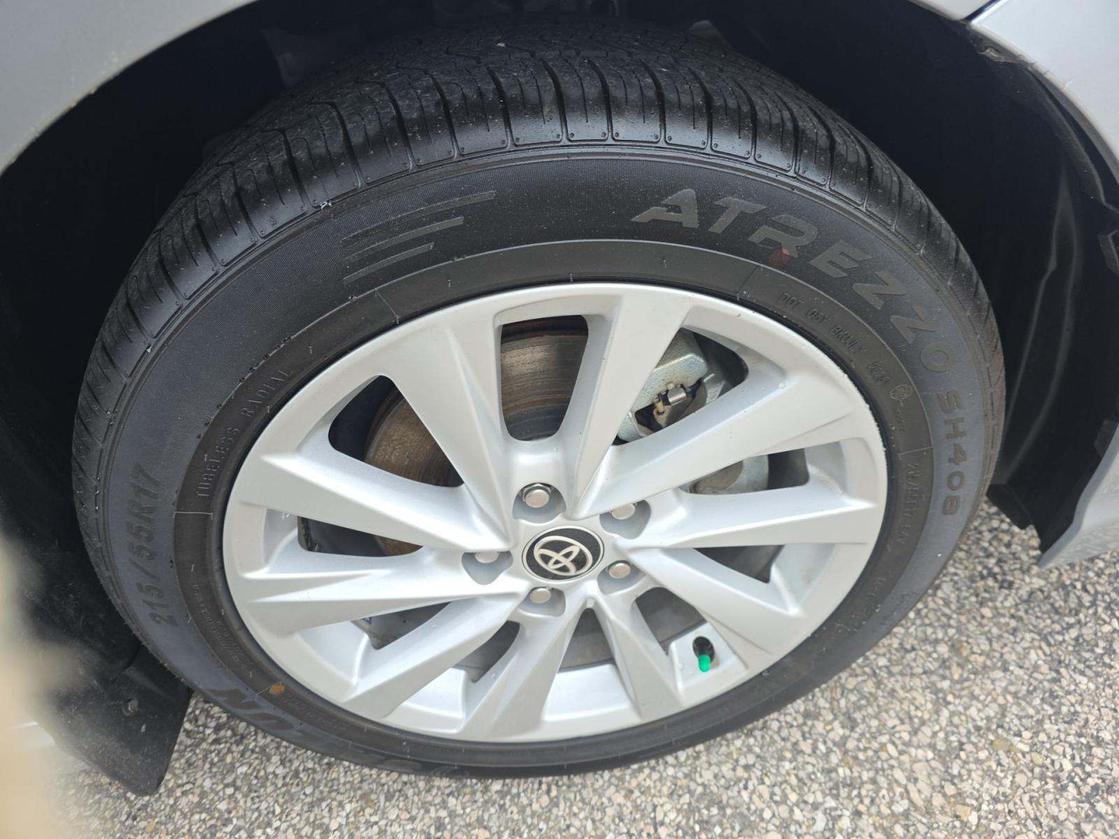 2024 Toyota Camry SE FWD