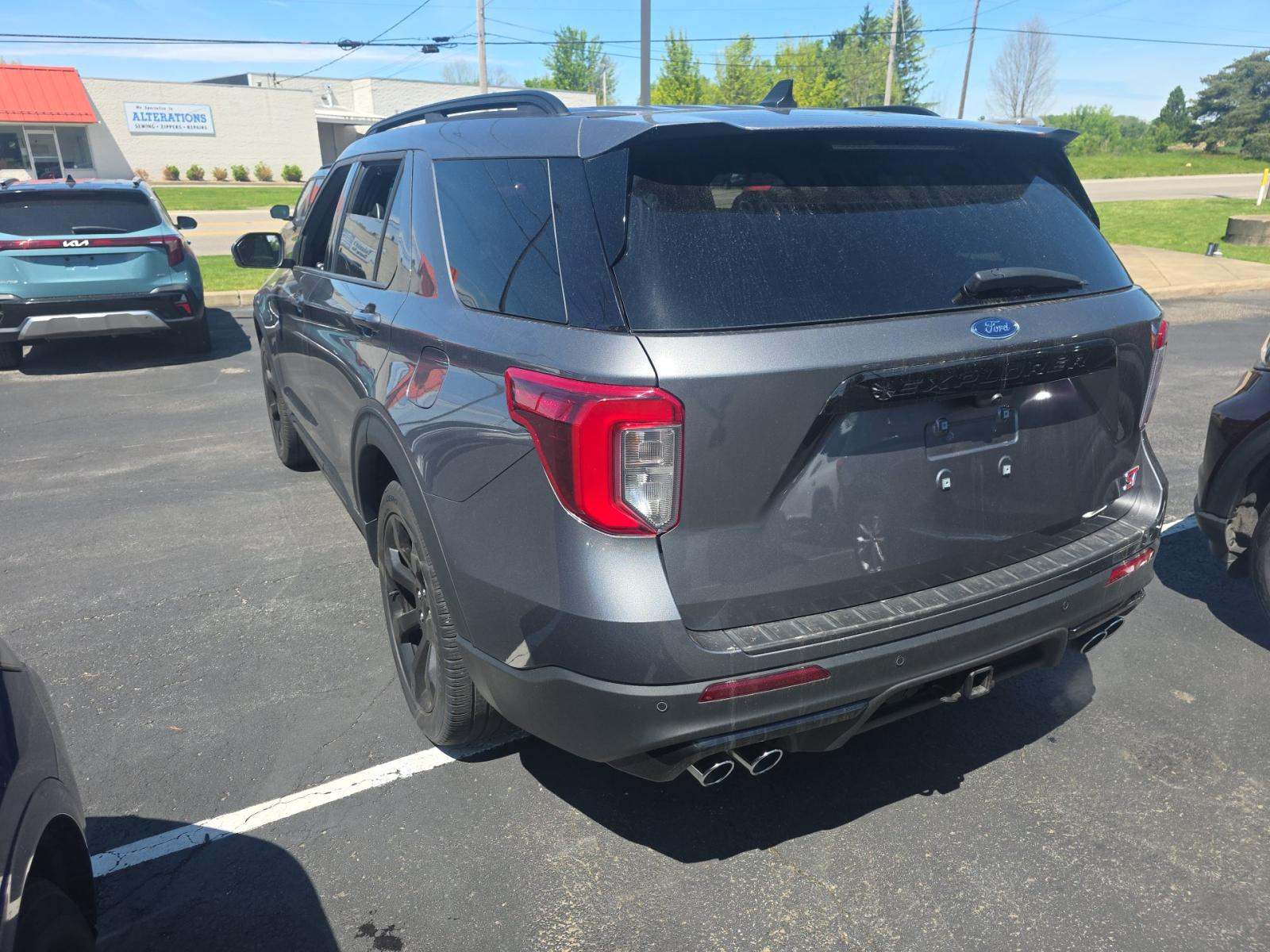 FORD EXPLORER - 2