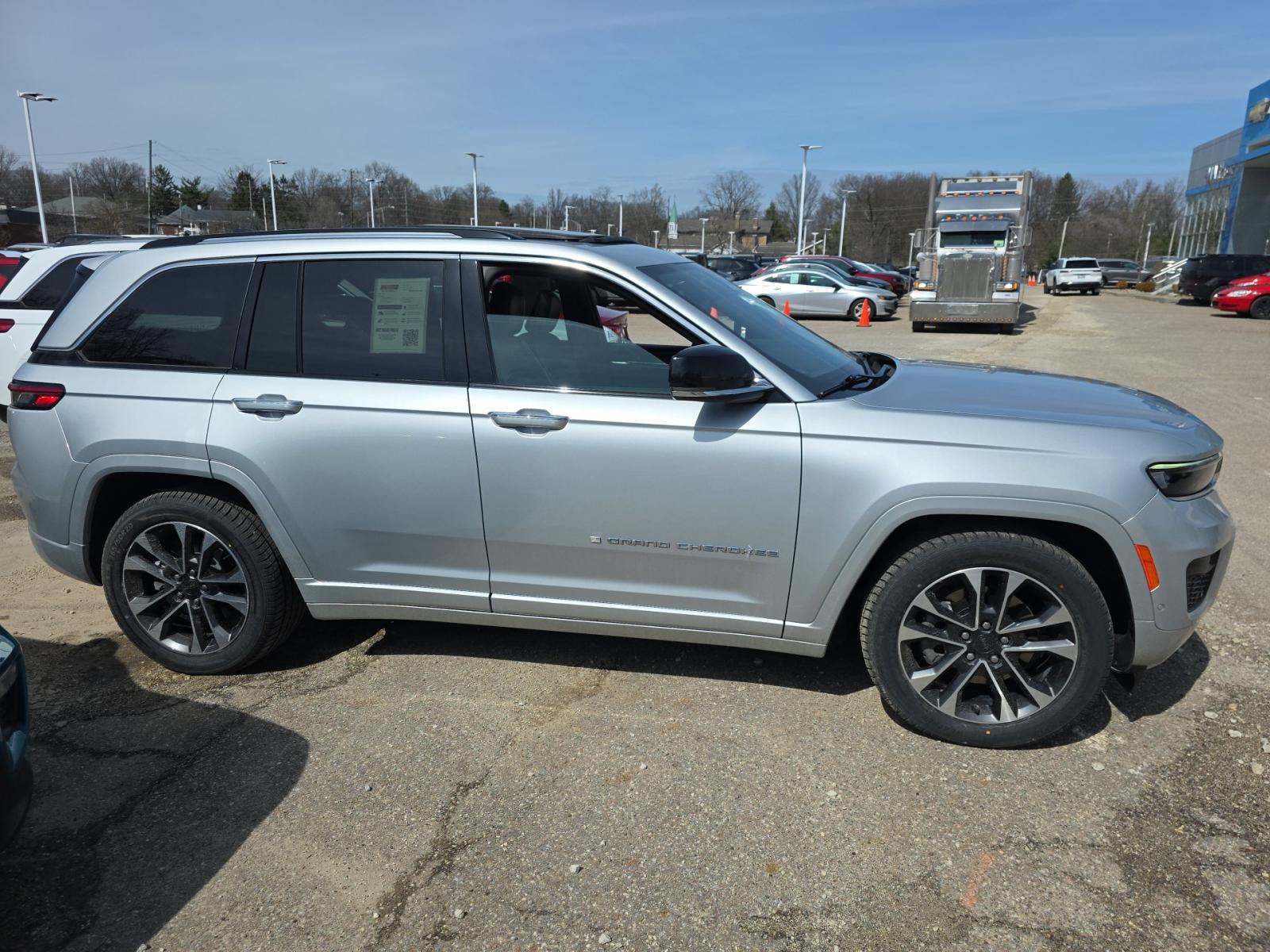 JEEP GRAND CHEROKEE - 4