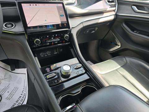 JEEP 4XE OVERLAND - 10