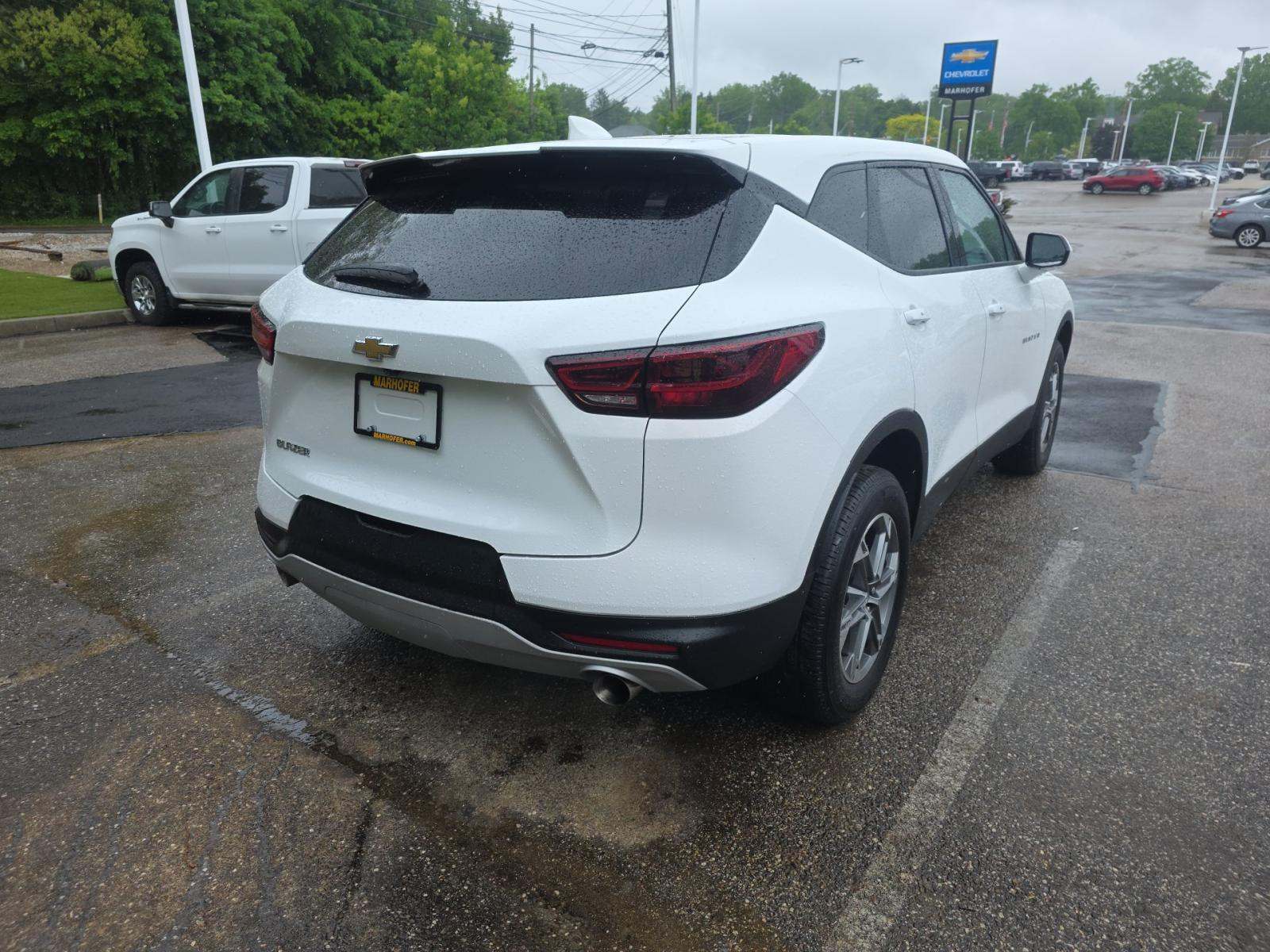CHEVROLET BLAZER - 3