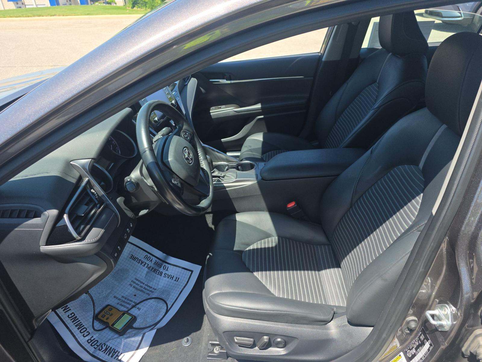 2024 Toyota Camry SE FWD