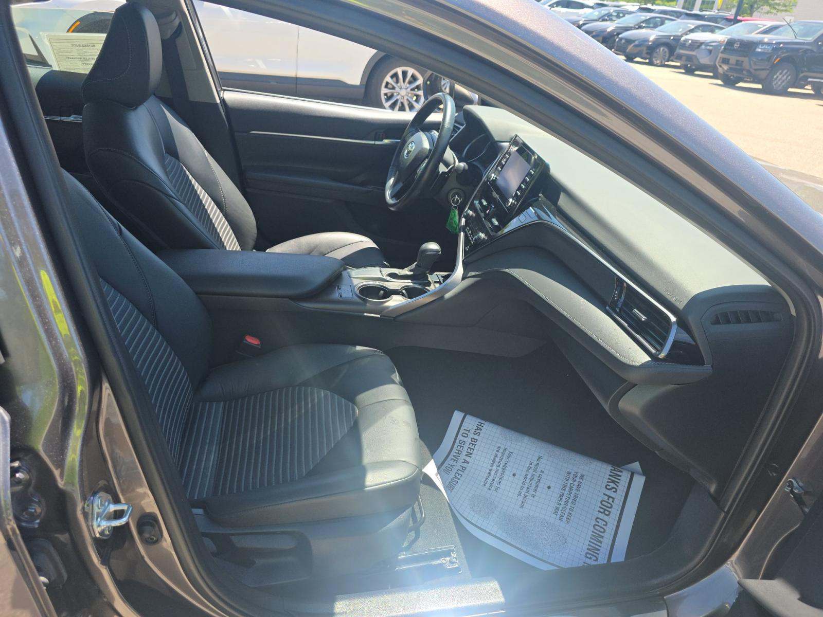 2024 Toyota Camry SE FWD