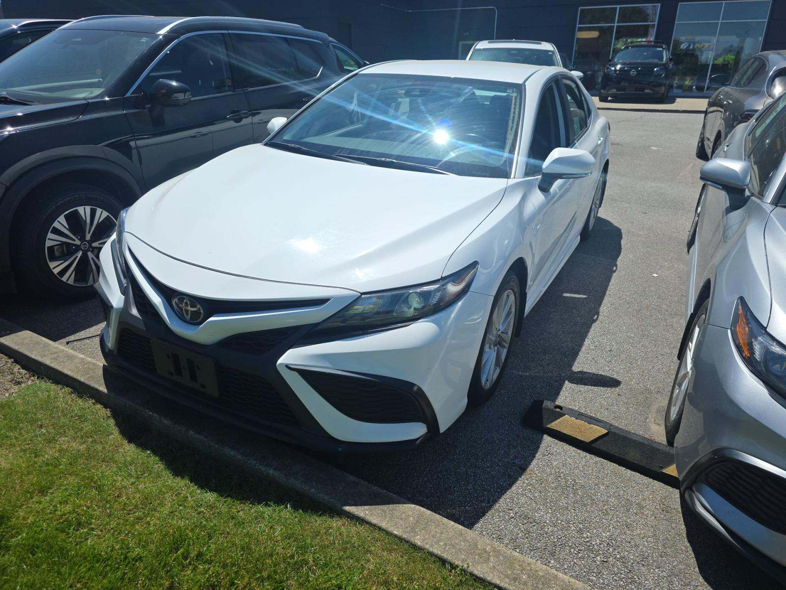 2024 Toyota Camry SE FWD