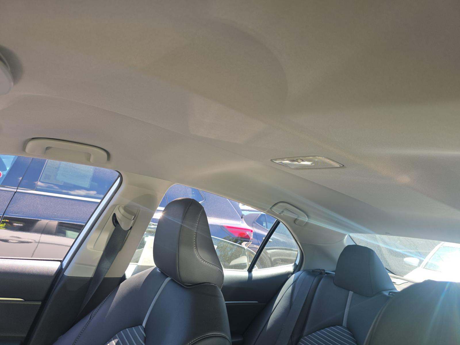2024 Toyota Camry SE FWD