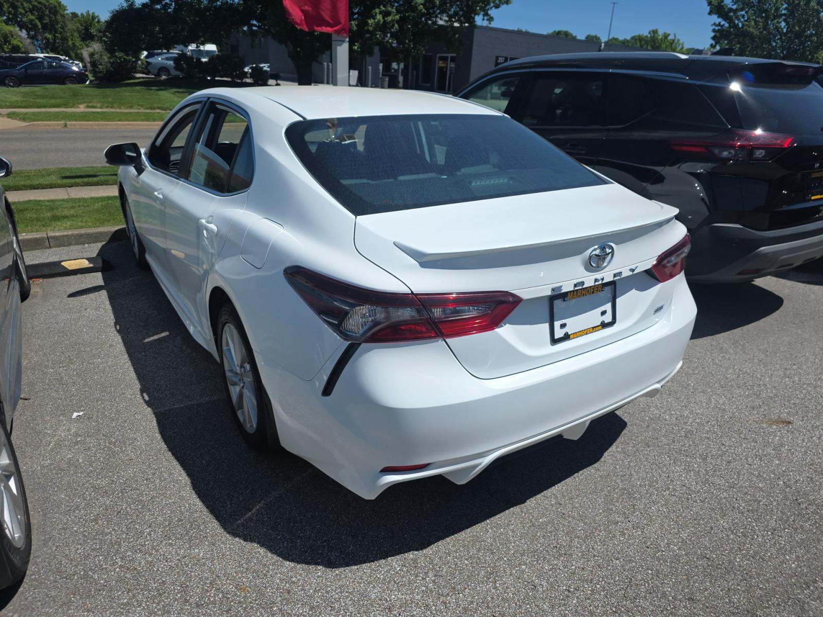 2024 Toyota Camry SE FWD