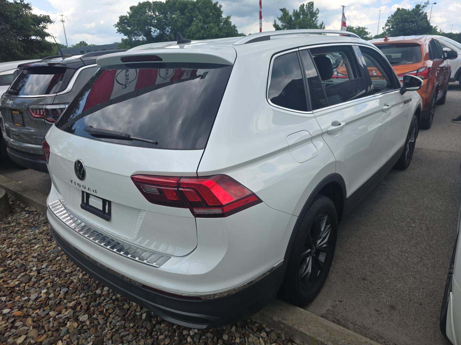 2023 Volkswagen Tiguan 2.0T SE FWD