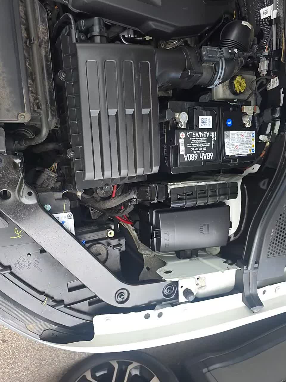 2023 Volkswagen Tiguan 2.0T SE FWD