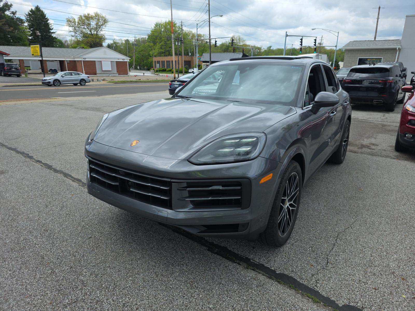 2024 Porsche Cayenne Base AWD