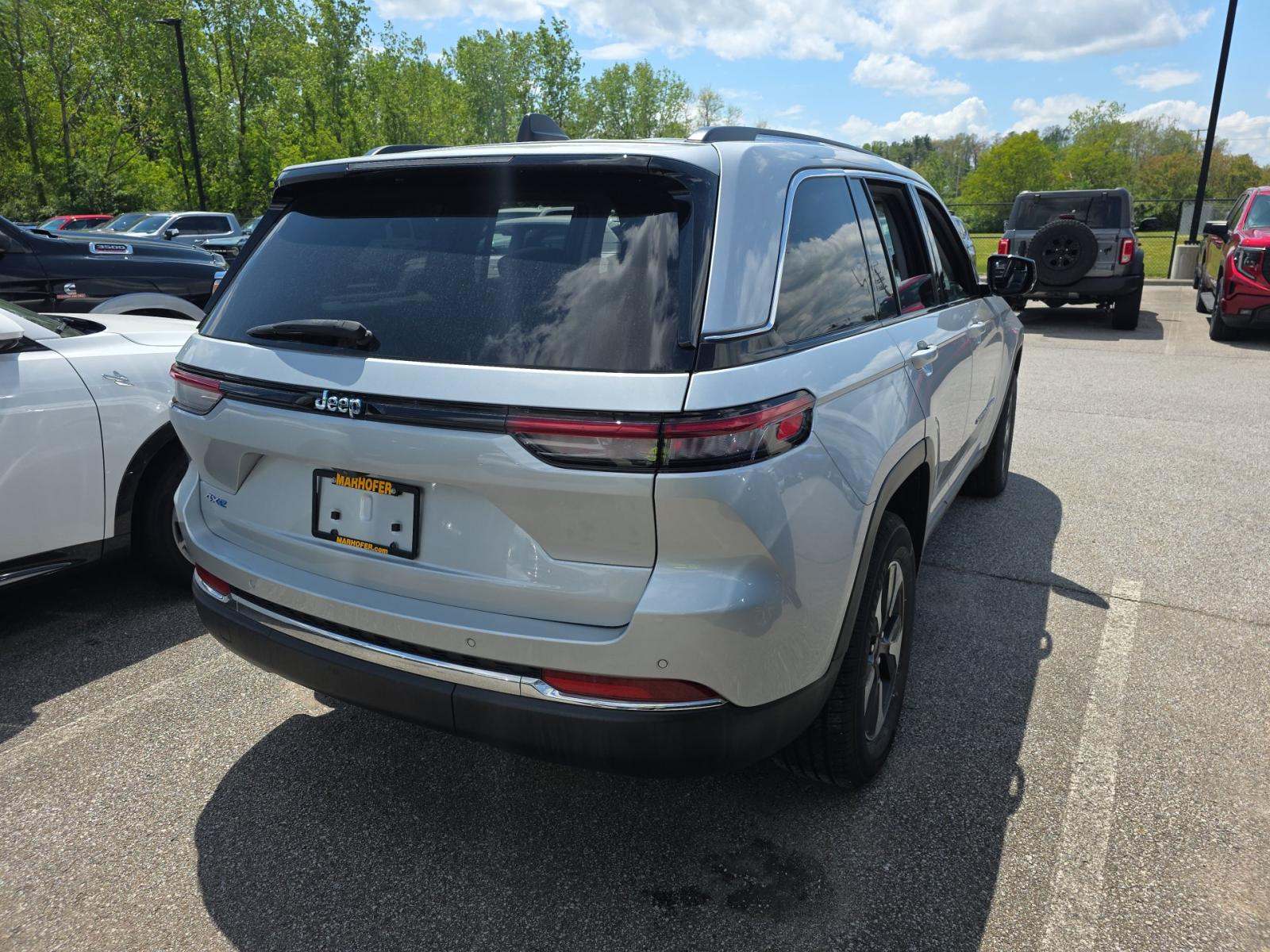 2022 Jeep Grand Cherokee 4xe AWD