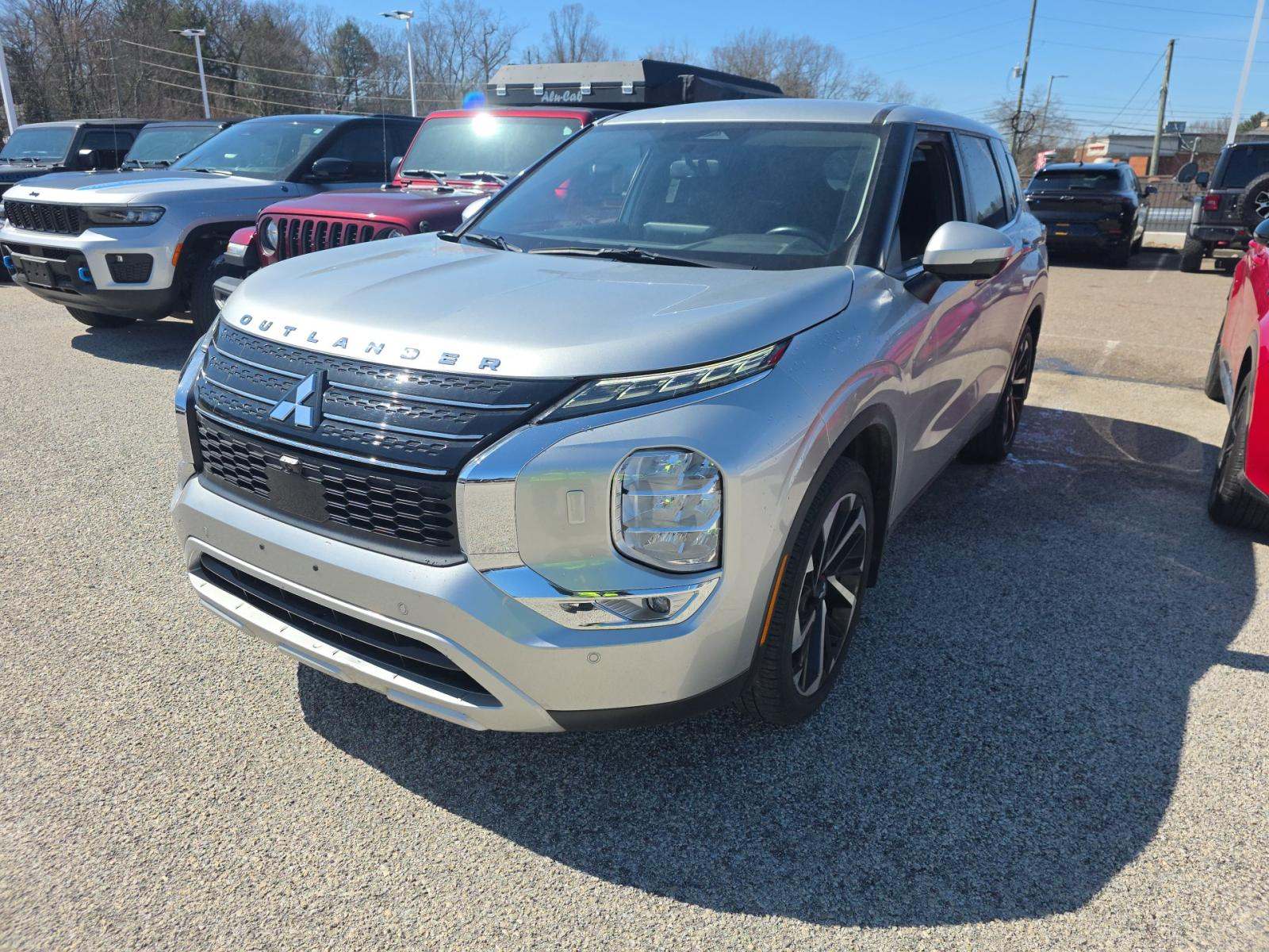 2023 Mitsubishi Outlander SE AWD