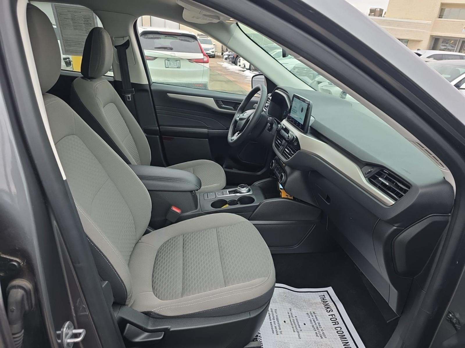 2022 Ford Escape Plug-In Hybrid SE FWD