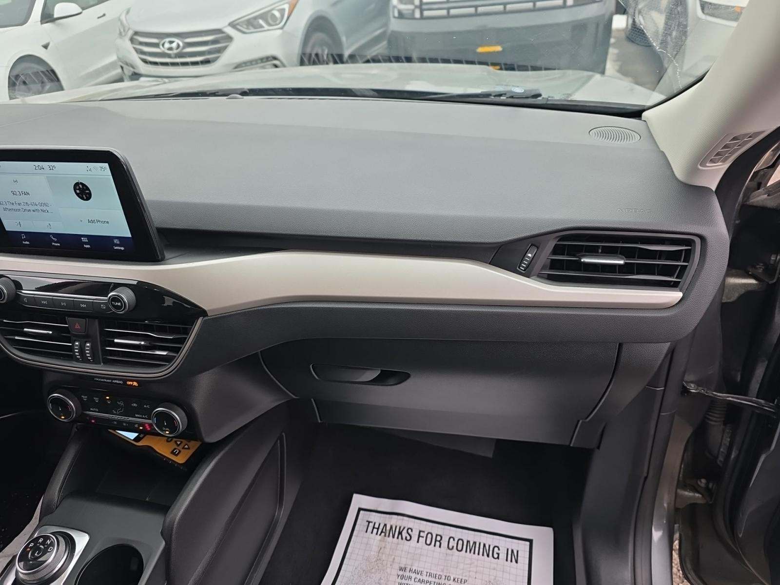 2022 Ford Escape Plug-In Hybrid SE FWD