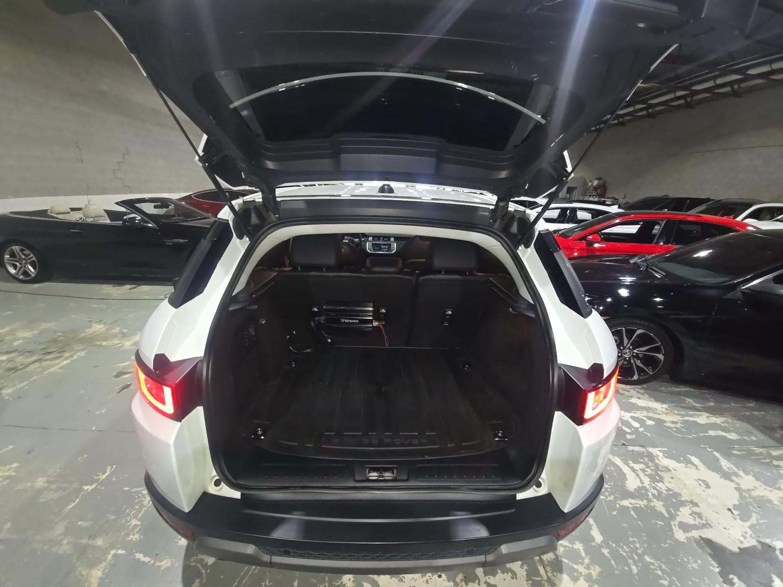 2018 Land Rover Range Rover Evoque SE AWD