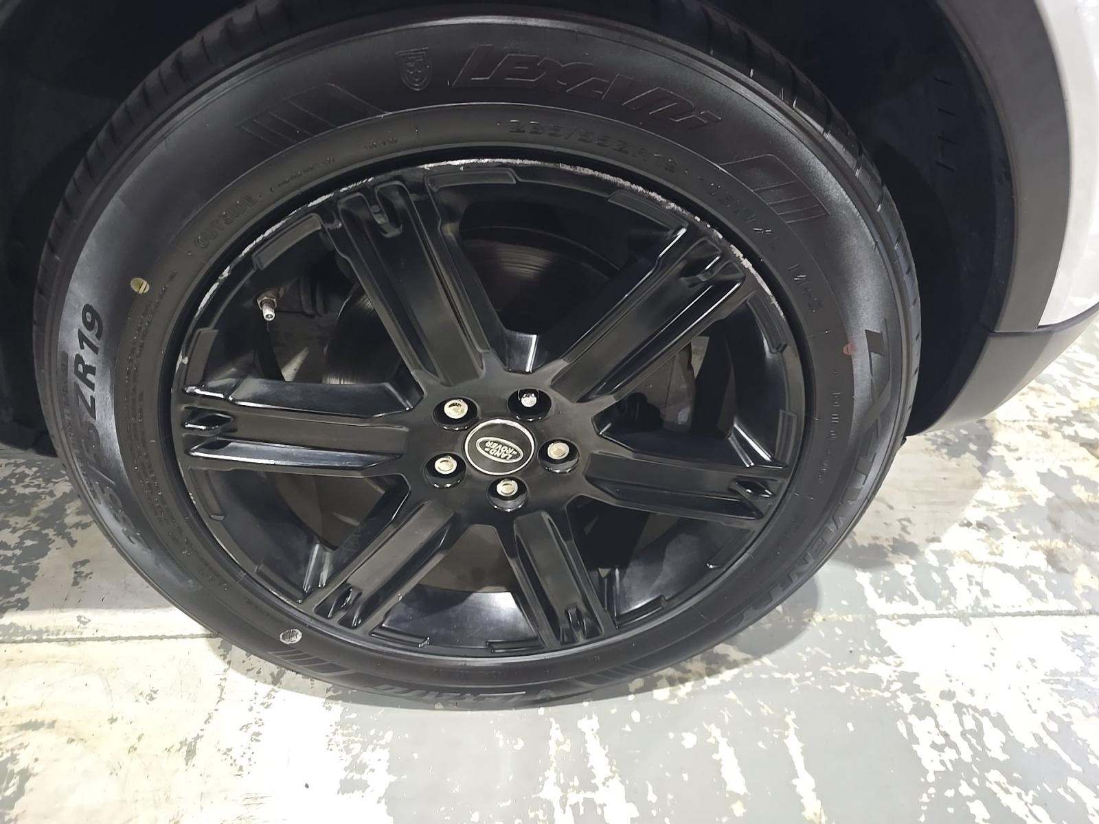 2018 Land Rover Range Rover Evoque SE AWD