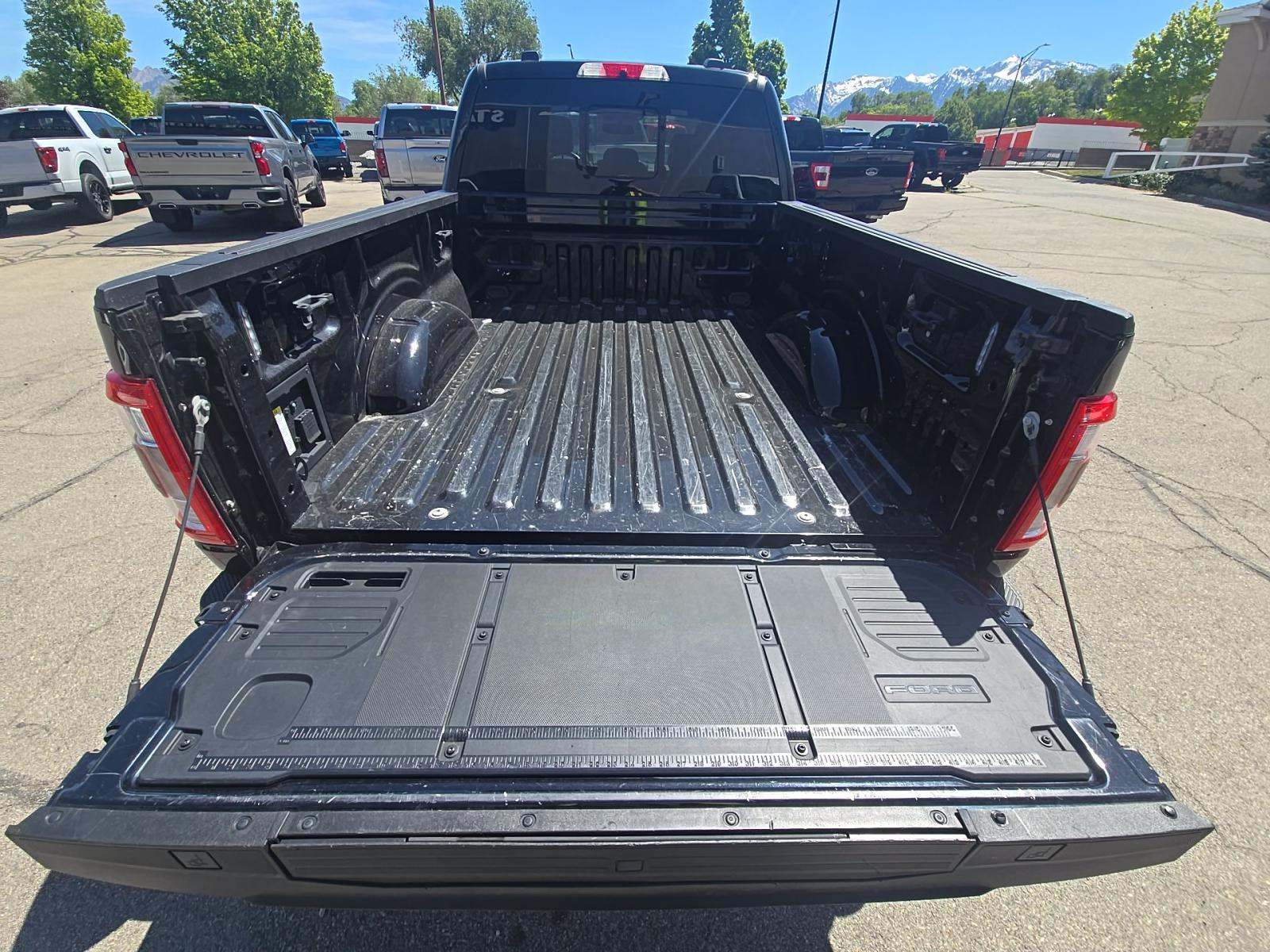 2023 Ford F-150 Hybrid Platinum AWD