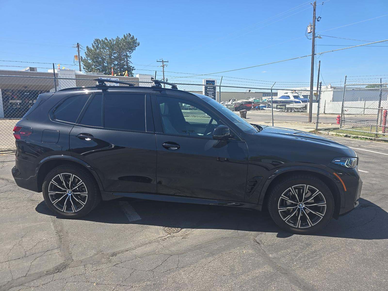 2025 BMW X5 xDrive40i AWD