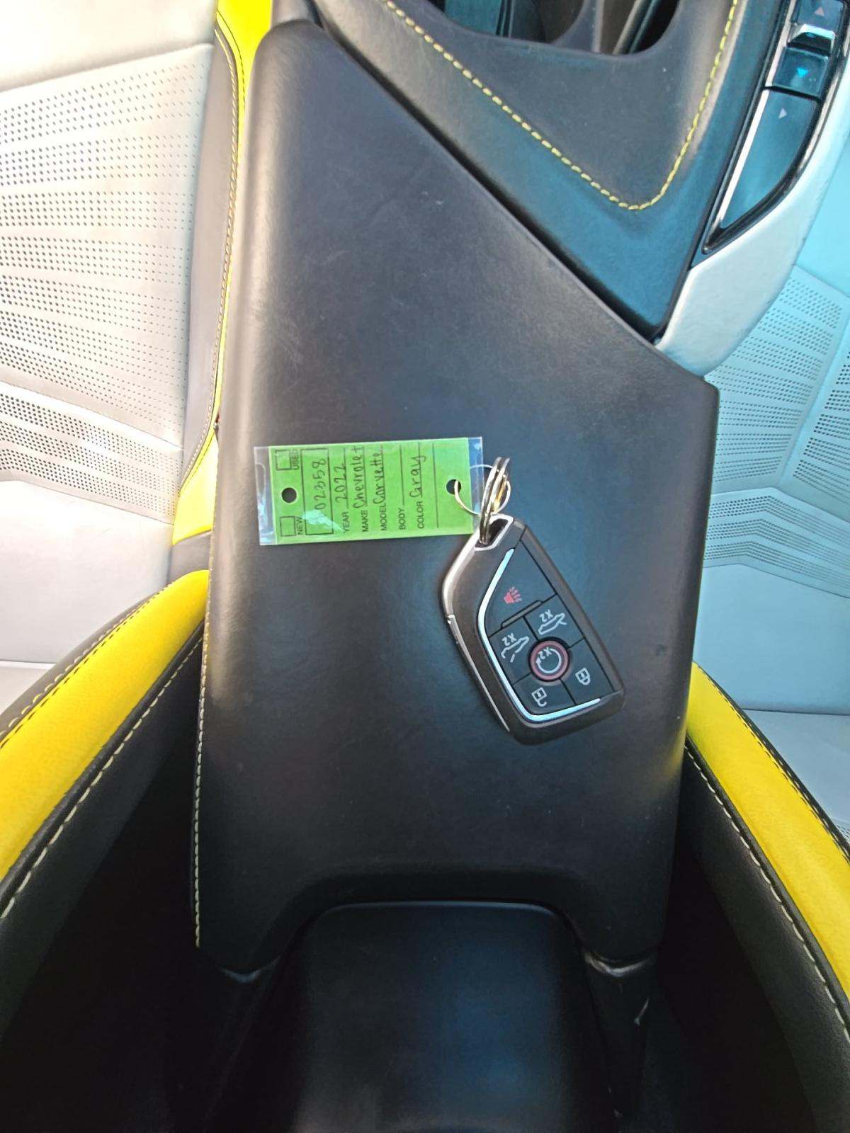 CHEVROLET CORVETTE - 8