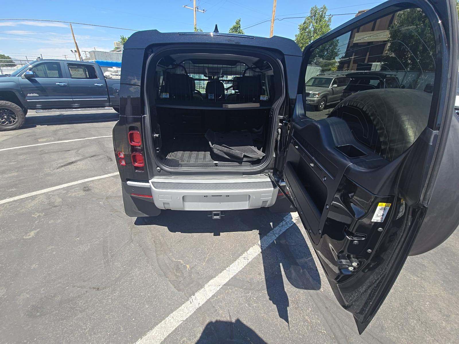 2025 Land Rover Defender 110 S AWD