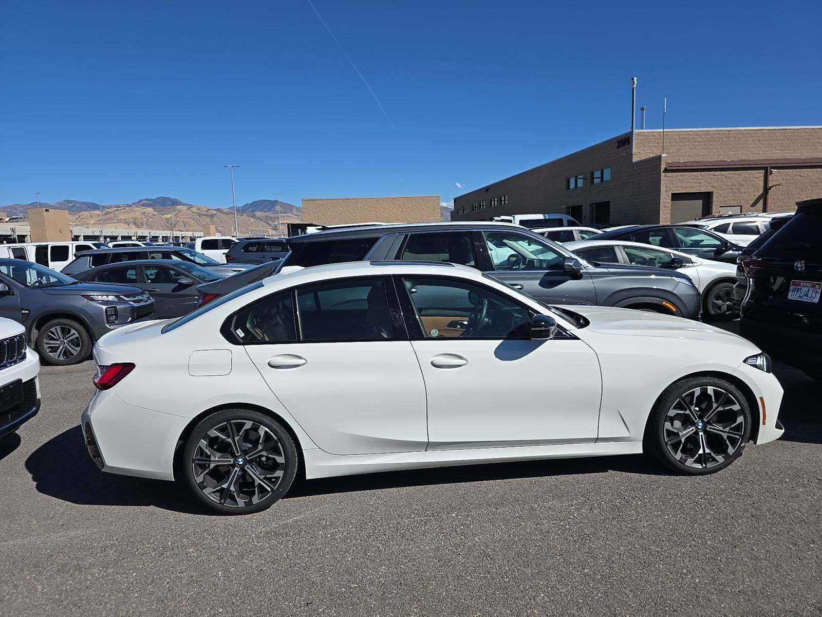 2025 BMW 3 Series 330i xDrive AWD