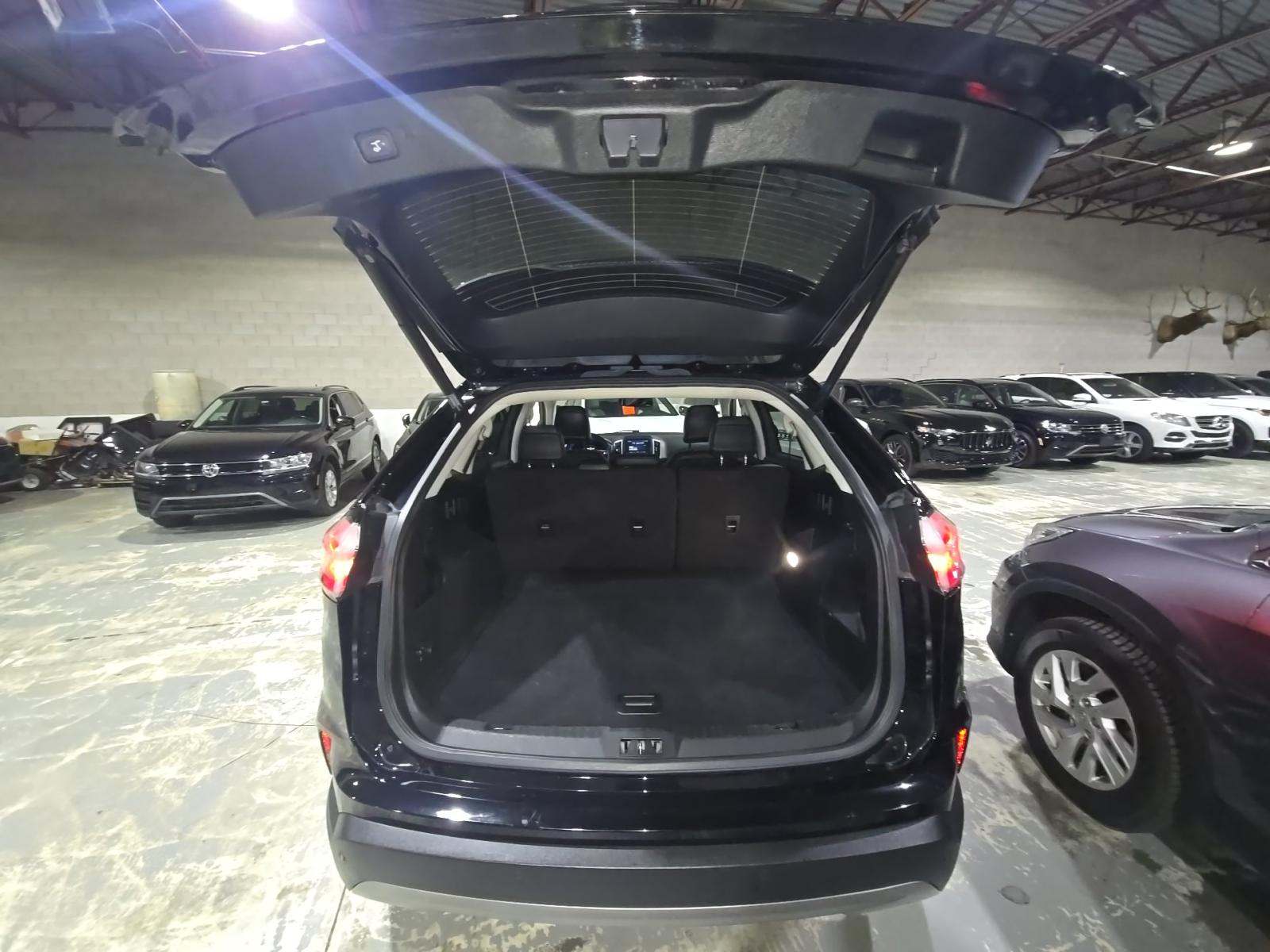 2022 Ford Edge SEL AWD